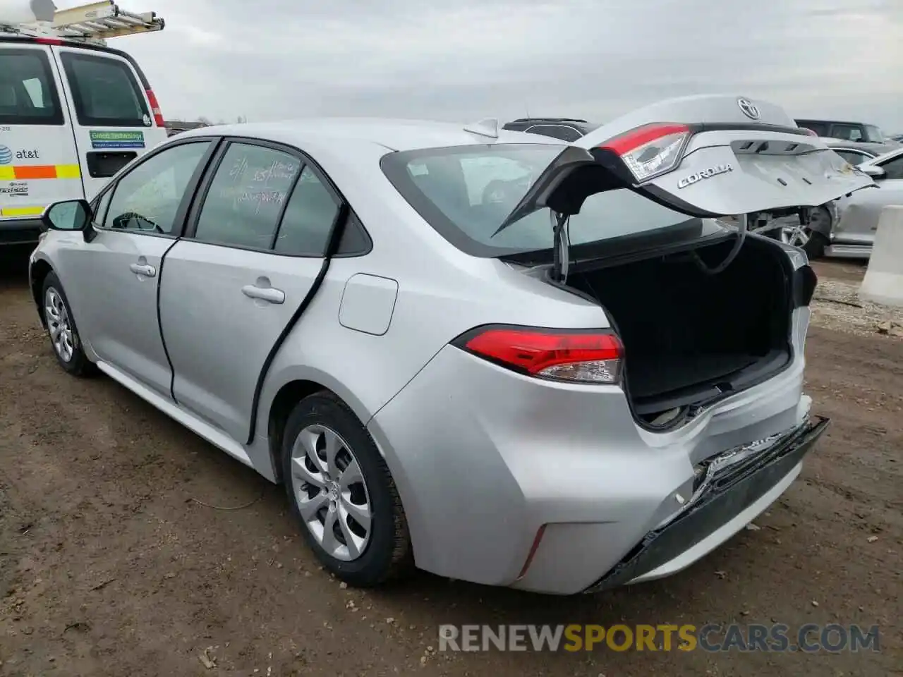 3 Photograph of a damaged car 5YFEPRAE3LP116514 TOYOTA COROLLA 2020