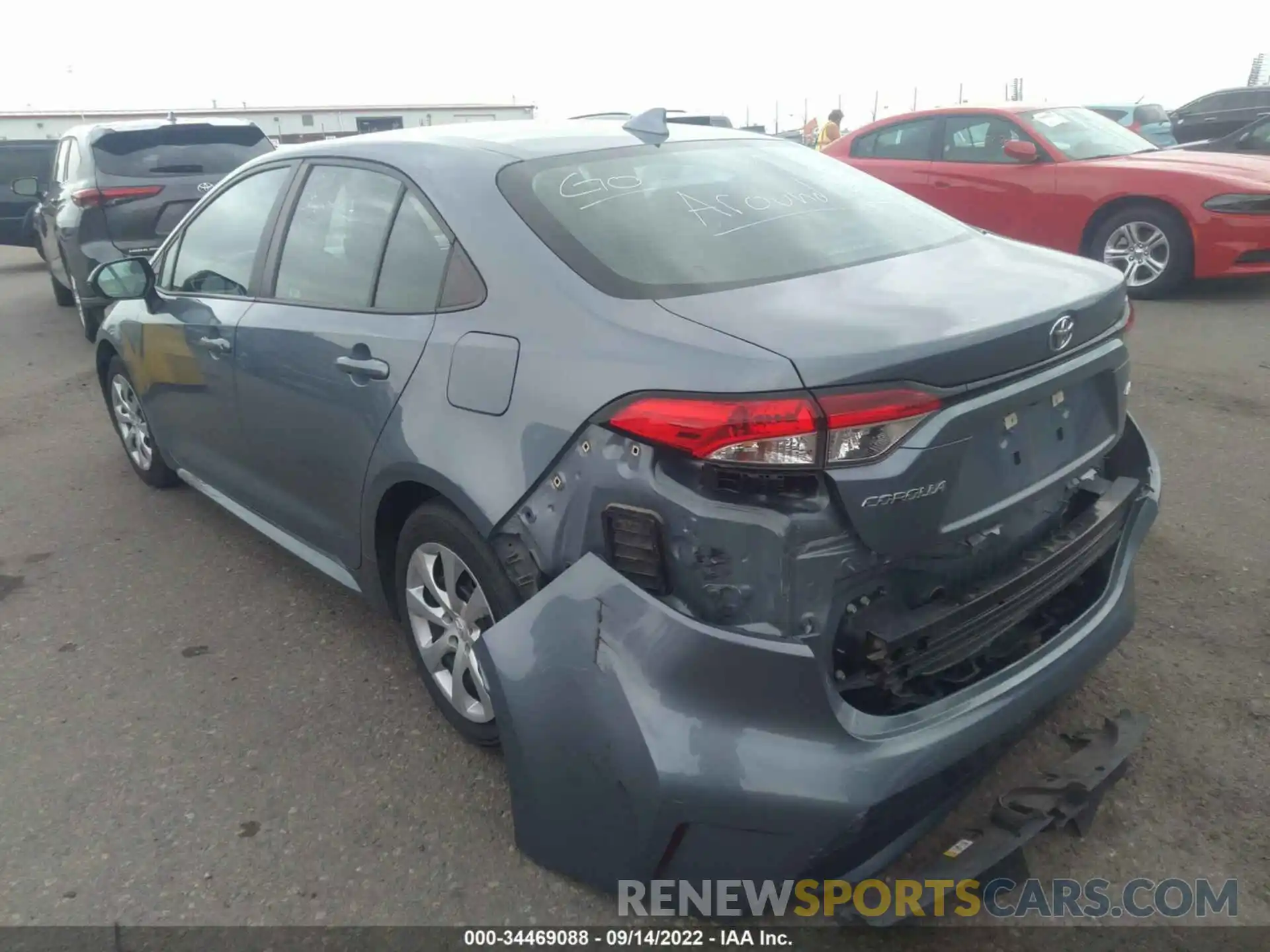 3 Photograph of a damaged car 5YFEPRAE3LP117677 TOYOTA COROLLA 2020