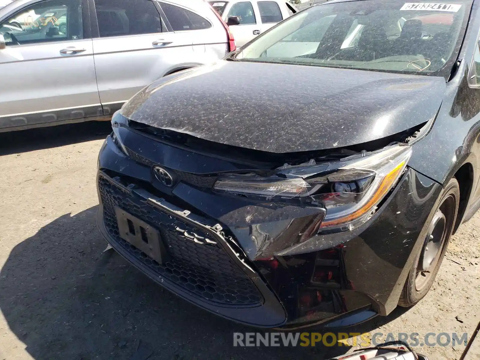 9 Photograph of a damaged car 5YFEPRAE3LP118893 TOYOTA COROLLA 2020