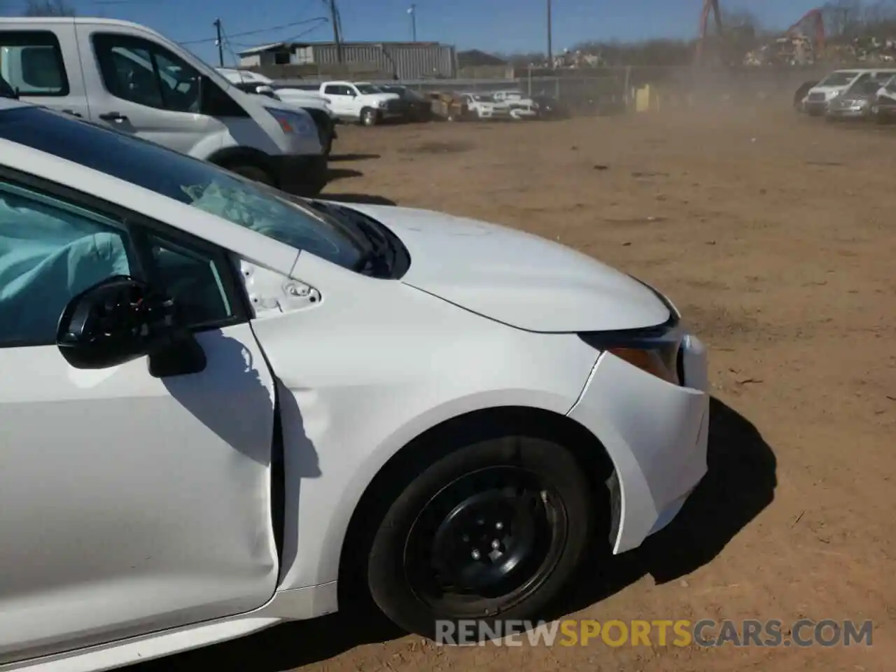 9 Photograph of a damaged car 5YFEPRAE3LP120269 TOYOTA COROLLA 2020