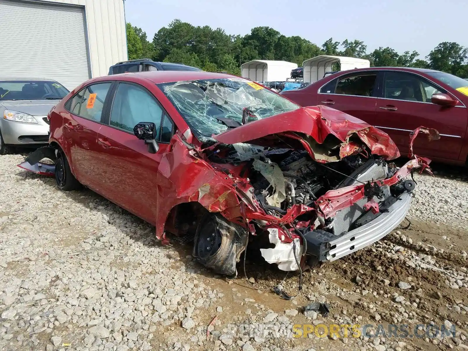 1 Photograph of a damaged car 5YFEPRAE3LP120952 TOYOTA COROLLA 2020