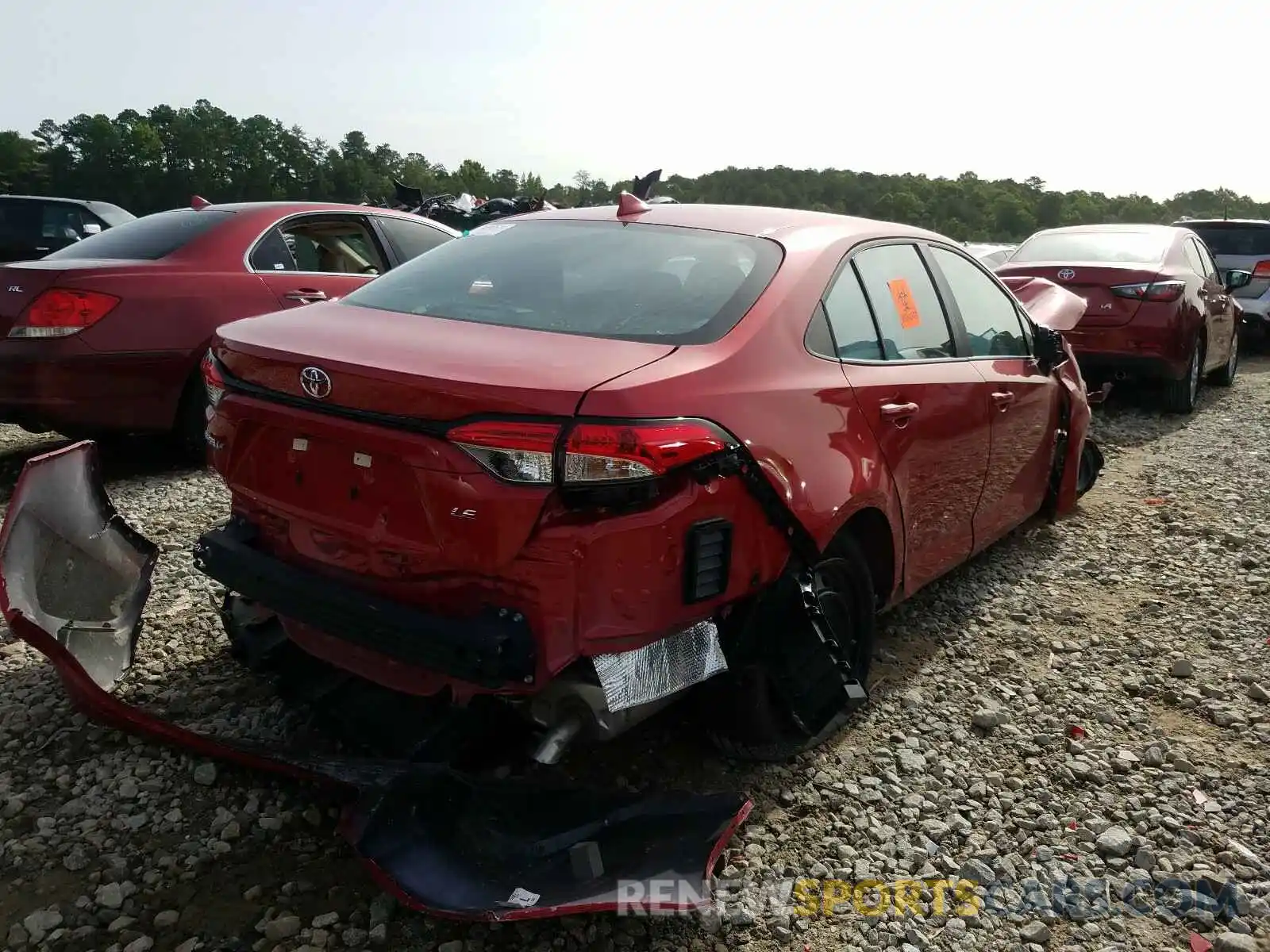 4 Photograph of a damaged car 5YFEPRAE3LP120952 TOYOTA COROLLA 2020