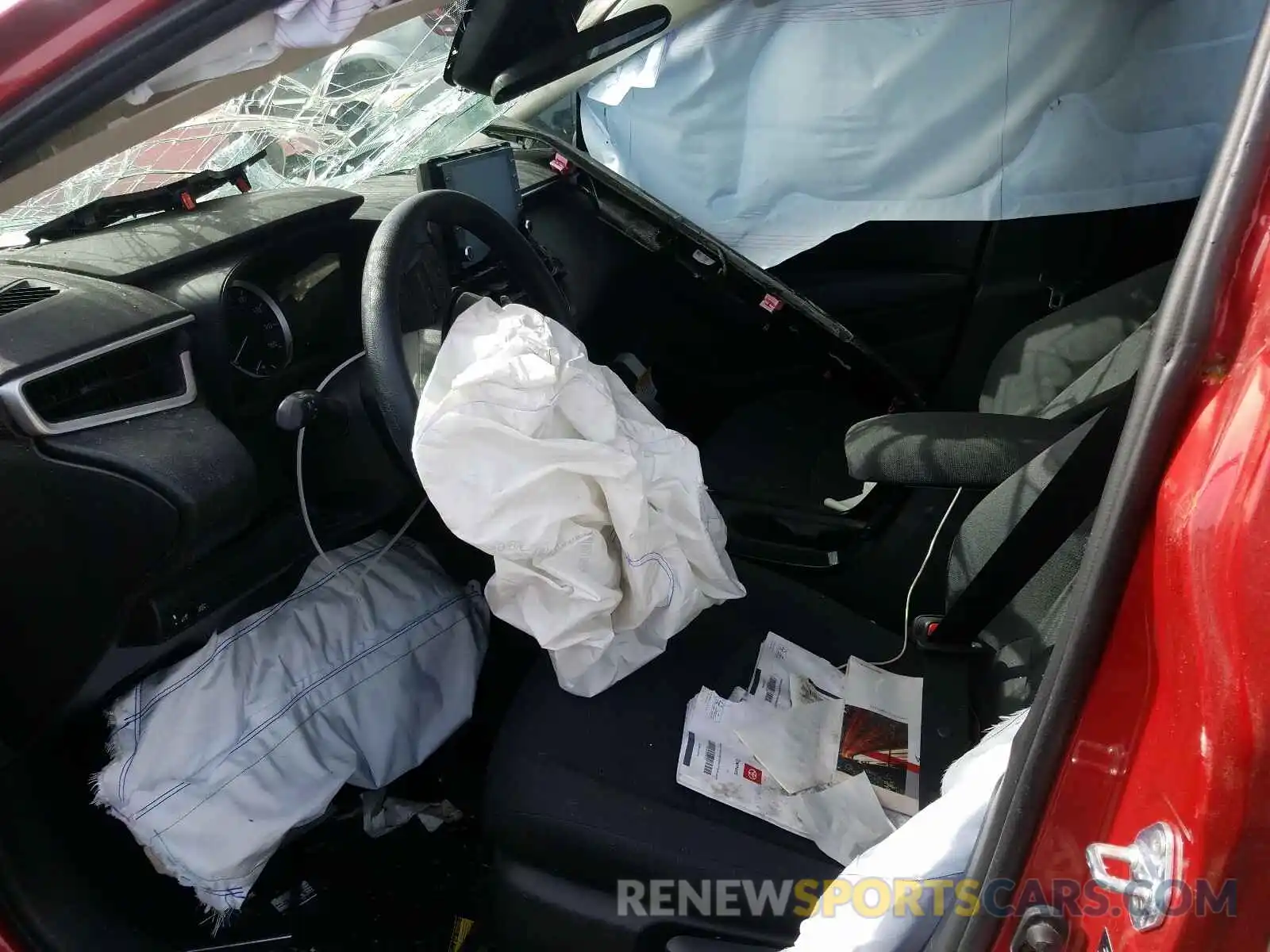 5 Photograph of a damaged car 5YFEPRAE3LP120952 TOYOTA COROLLA 2020