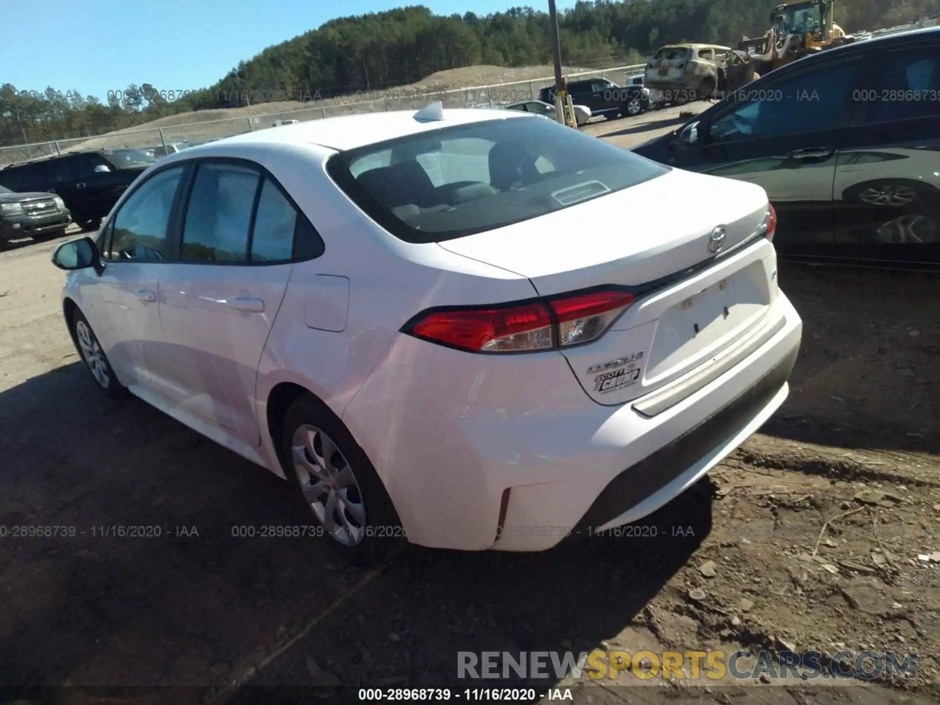 3 Photograph of a damaged car 5YFEPRAE3LP121325 TOYOTA COROLLA 2020