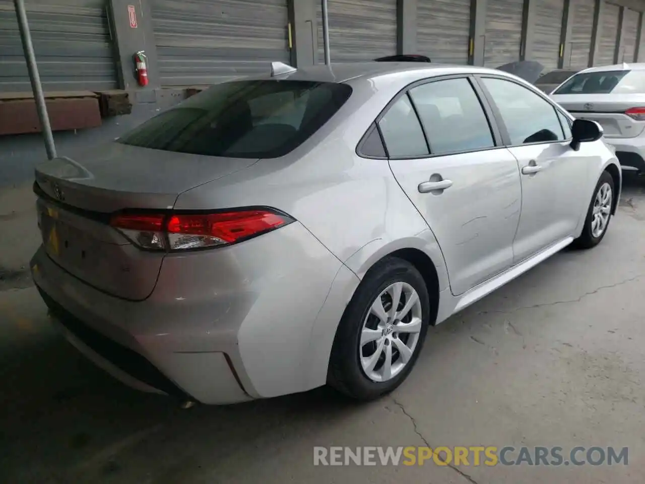 9 Photograph of a damaged car 5YFEPRAE3LP121762 TOYOTA COROLLA 2020