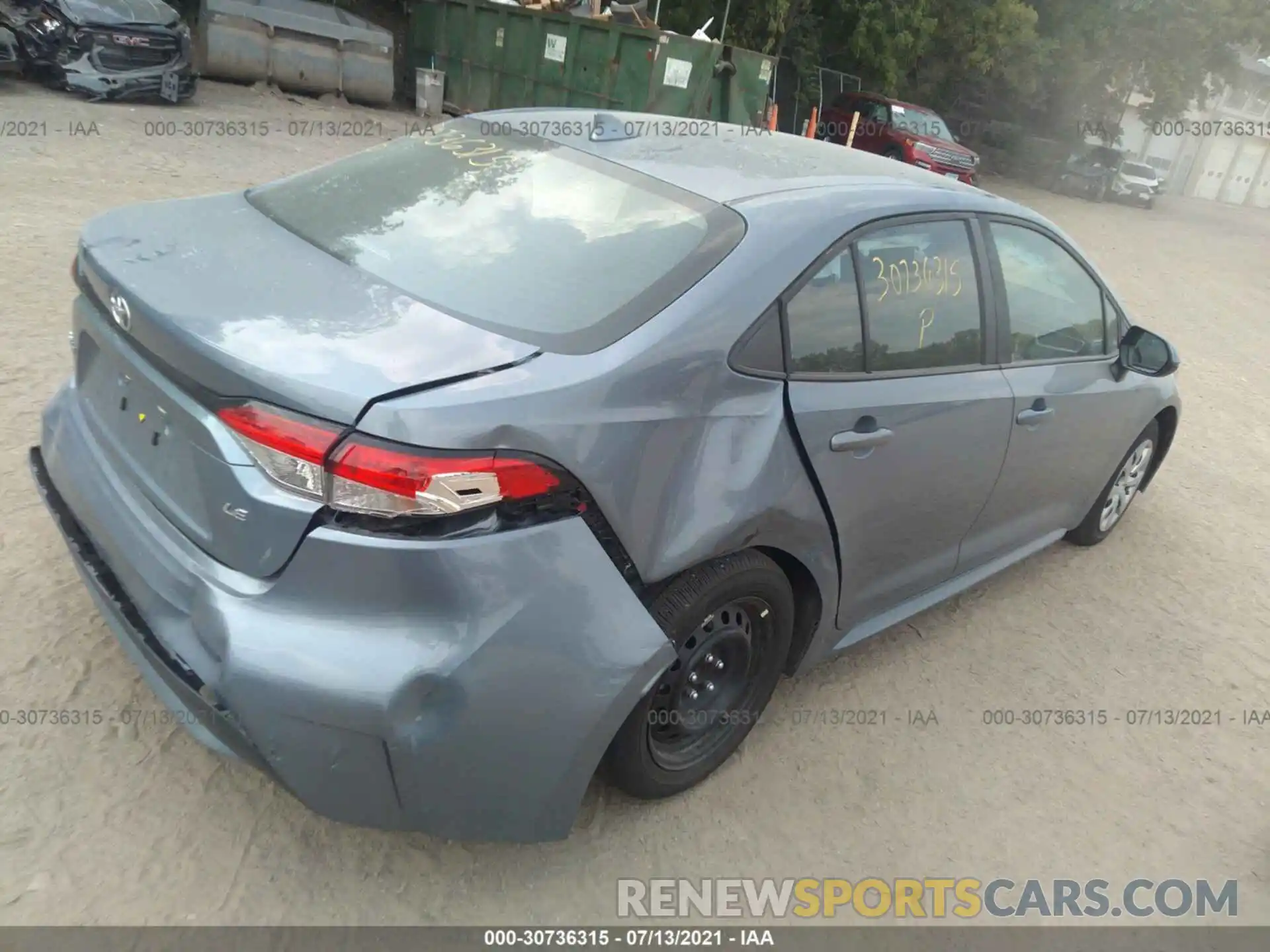 4 Photograph of a damaged car 5YFEPRAE3LP122264 TOYOTA COROLLA 2020