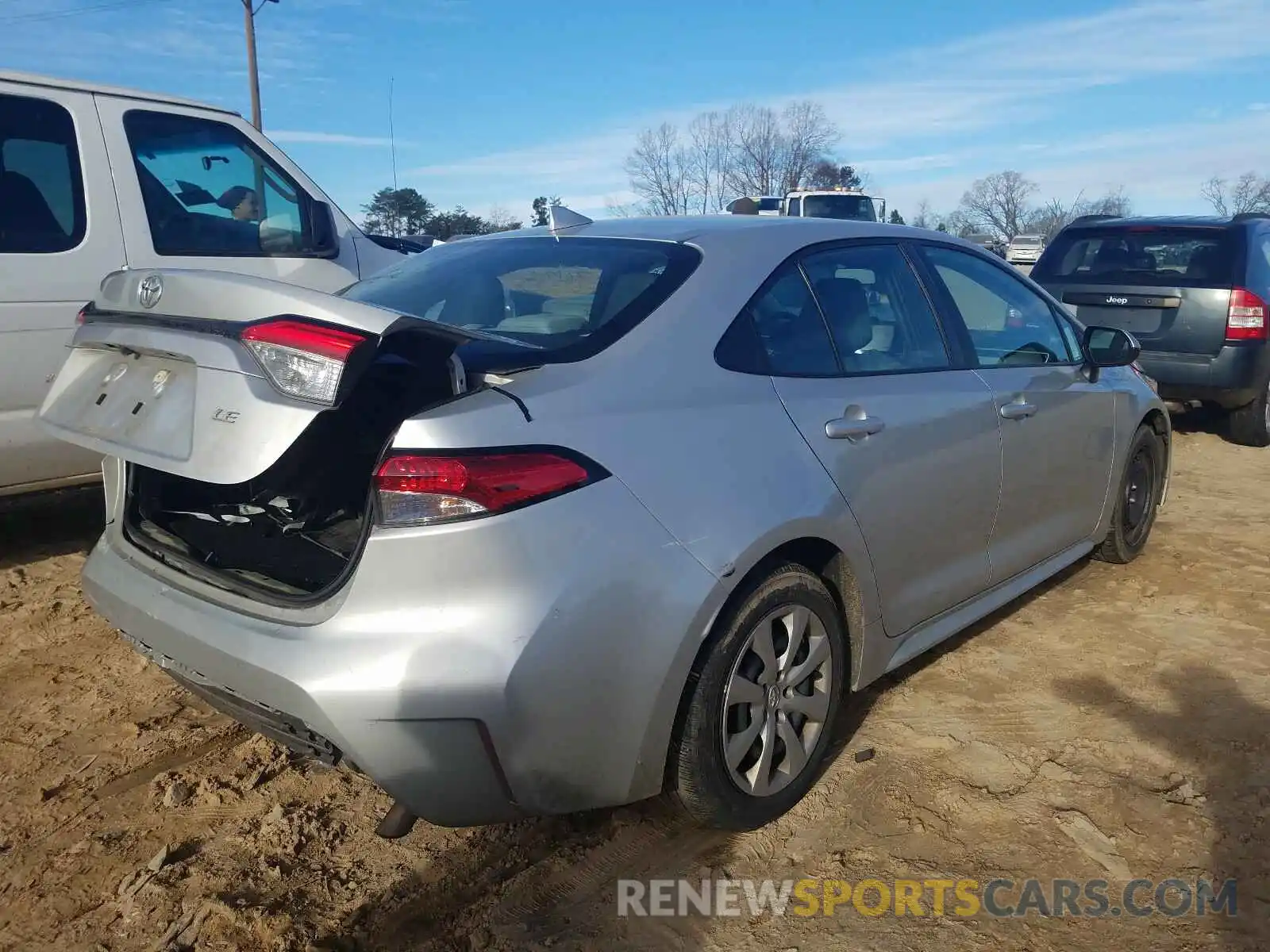 4 Photograph of a damaged car 5YFEPRAE3LP124144 TOYOTA COROLLA 2020