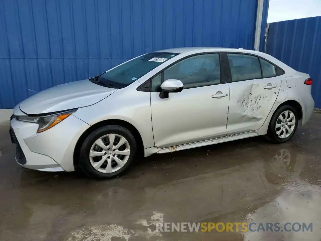 1 Photograph of a damaged car 5YFEPRAE3LP124340 TOYOTA COROLLA 2020