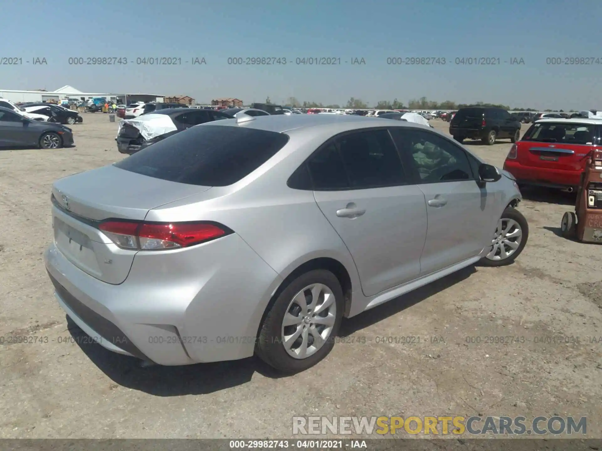 4 Photograph of a damaged car 5YFEPRAE3LP126038 TOYOTA COROLLA 2020