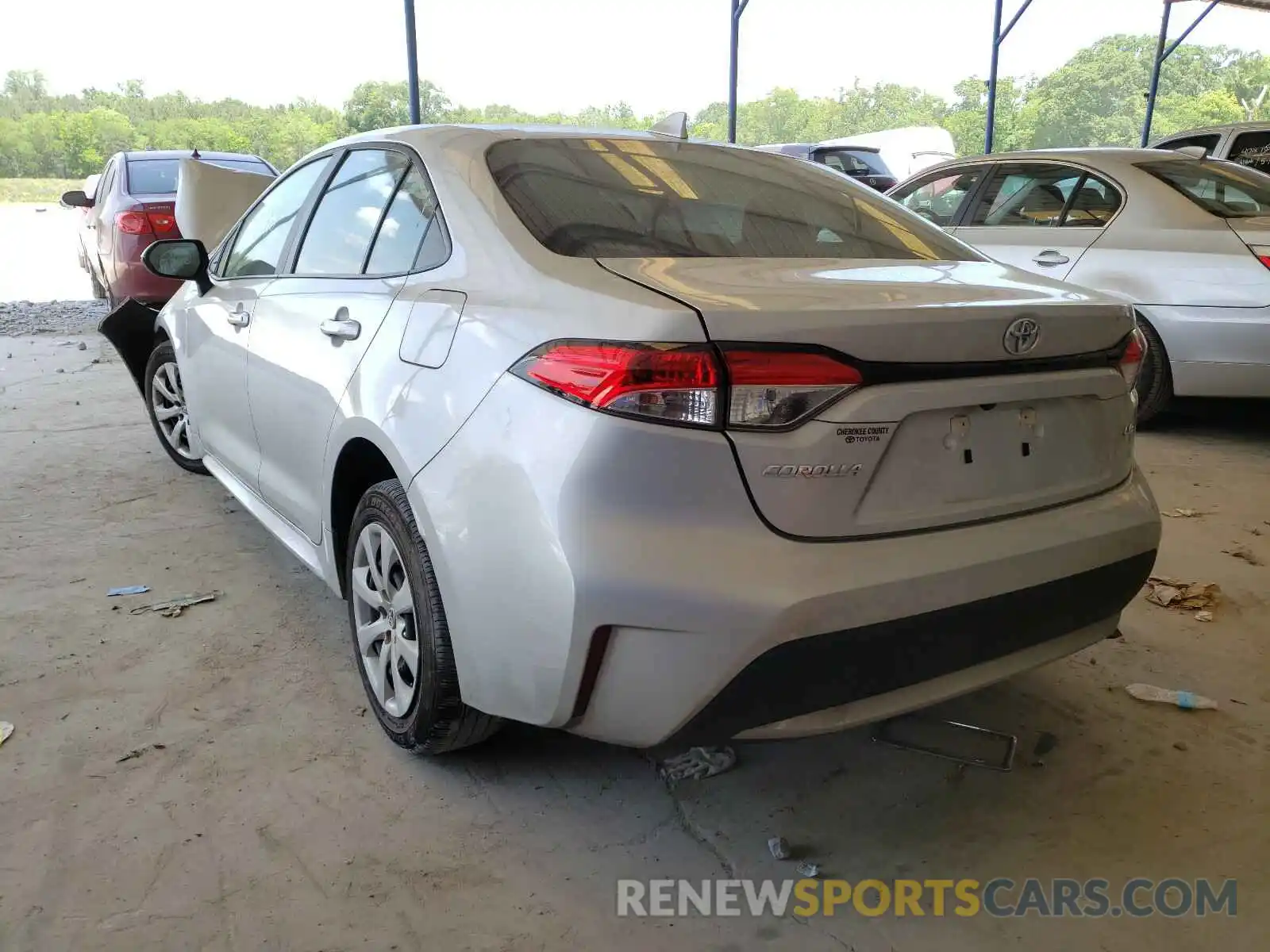 3 Photograph of a damaged car 5YFEPRAE3LP126069 TOYOTA COROLLA 2020