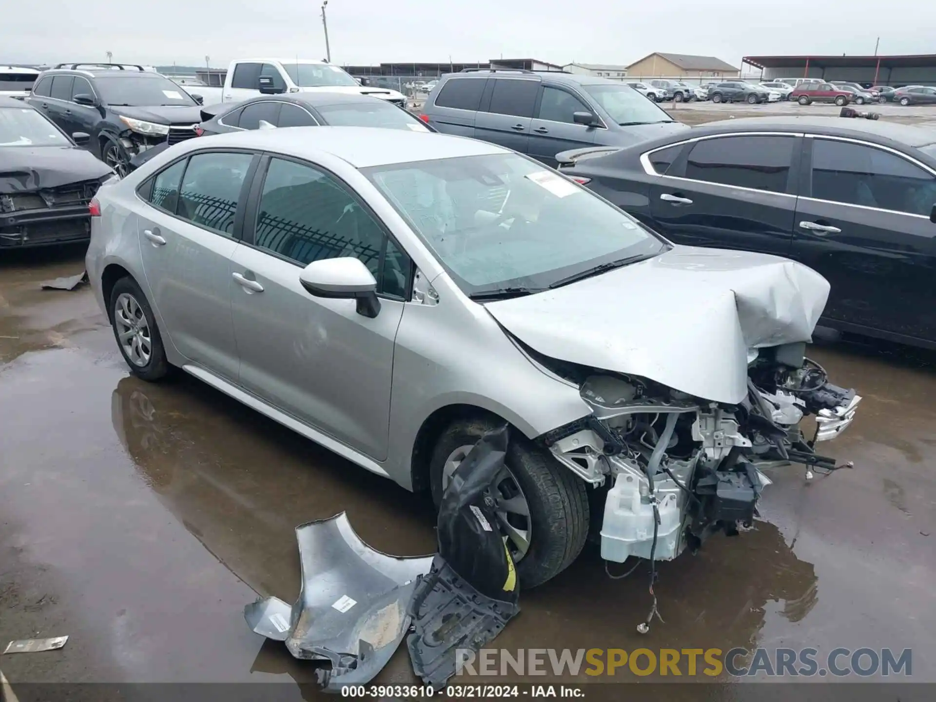 1 Photograph of a damaged car 5YFEPRAE3LP128002 TOYOTA COROLLA 2020