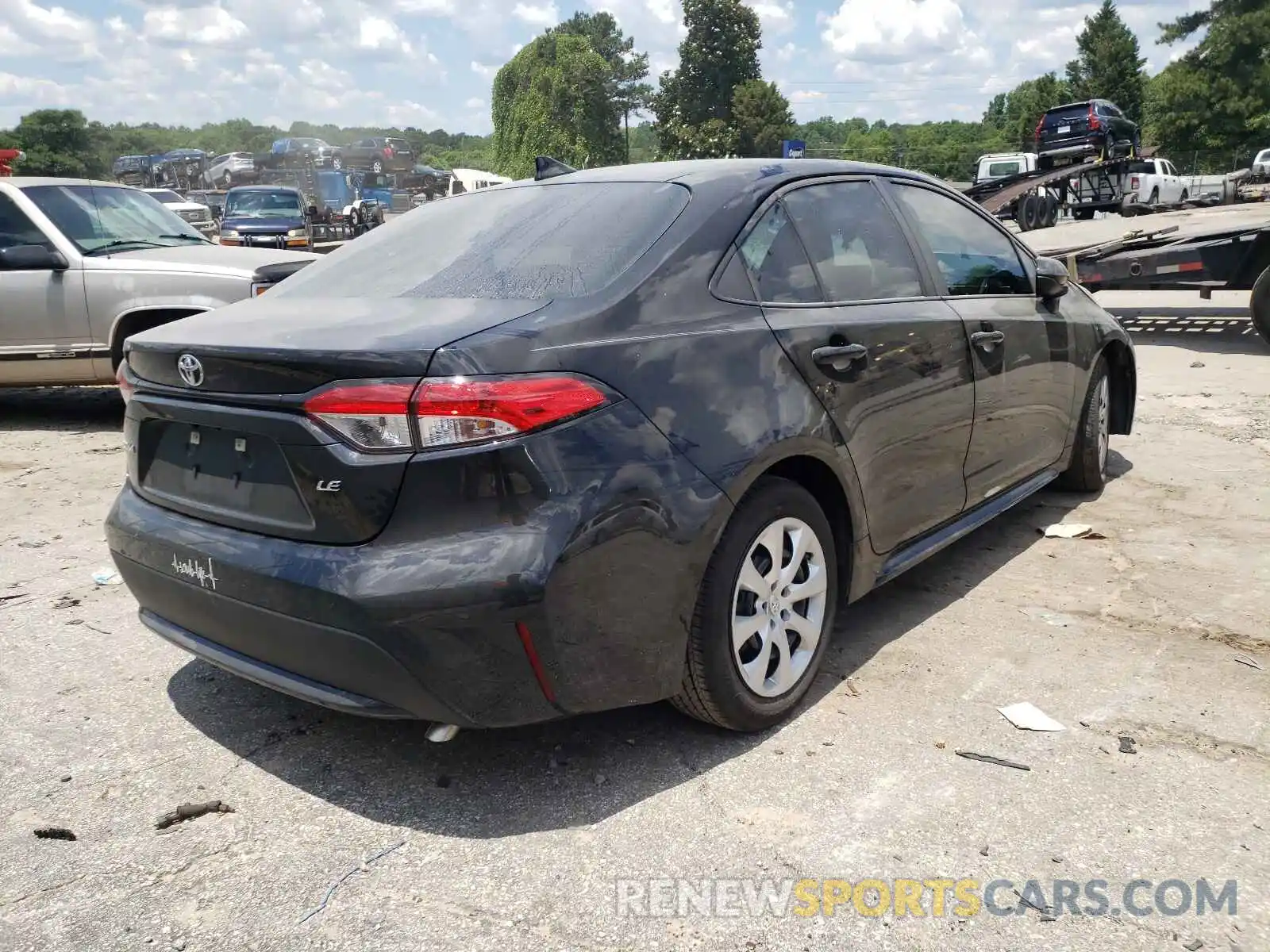 4 Photograph of a damaged car 5YFEPRAE3LP129781 TOYOTA COROLLA 2020