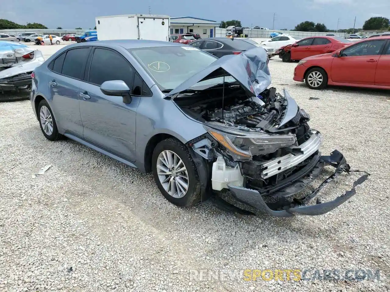 1 Photograph of a damaged car 5YFEPRAE3LP132504 TOYOTA COROLLA 2020