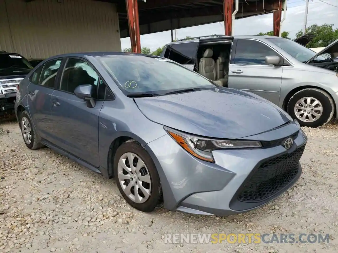 1 Photograph of a damaged car 5YFEPRAE3LP133880 TOYOTA COROLLA 2020