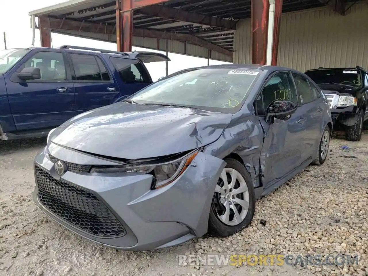 2 Photograph of a damaged car 5YFEPRAE3LP133880 TOYOTA COROLLA 2020