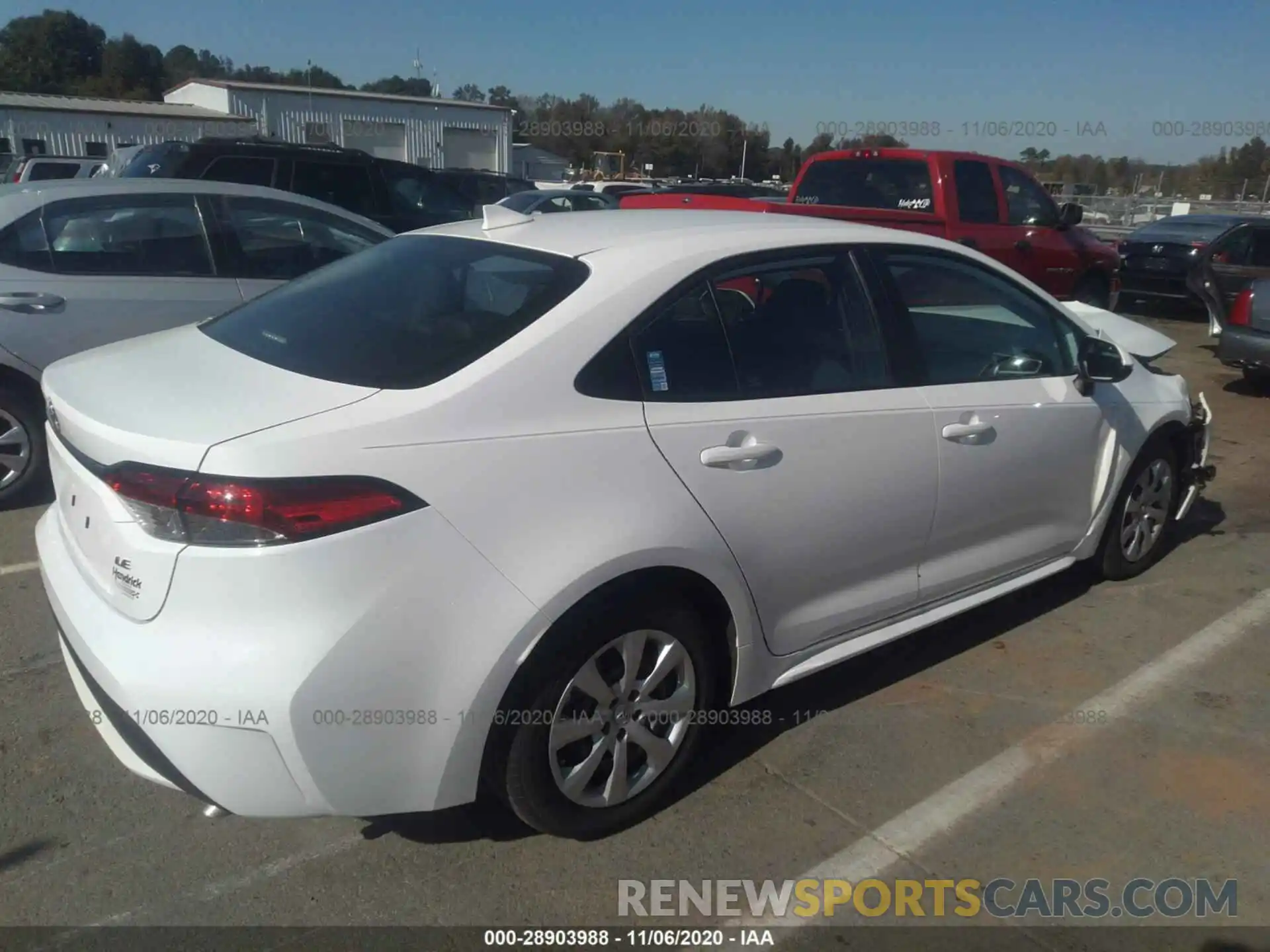 4 Photograph of a damaged car 5YFEPRAE3LP134172 TOYOTA COROLLA 2020