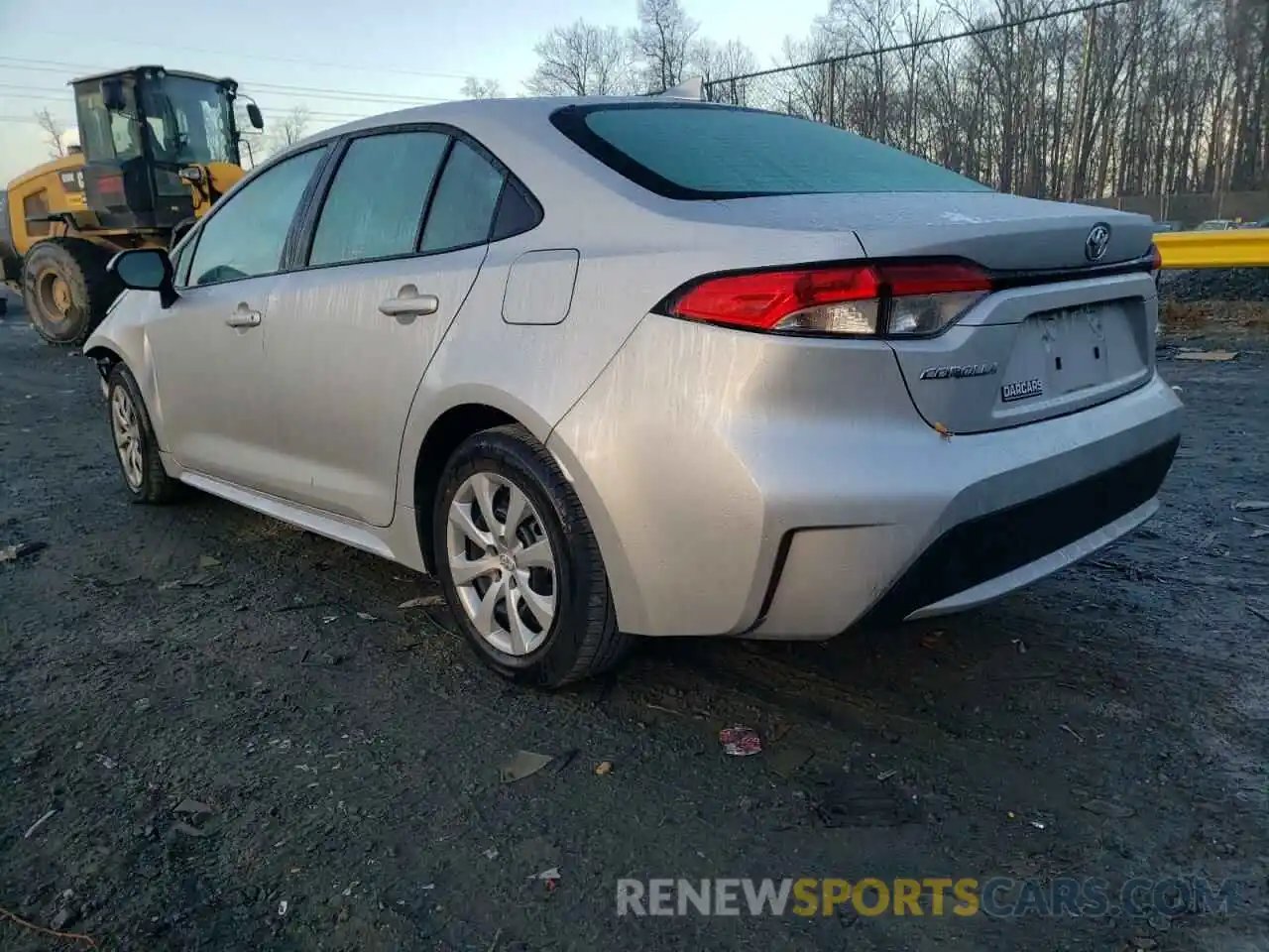 3 Photograph of a damaged car 5YFEPRAE3LP134981 TOYOTA COROLLA 2020