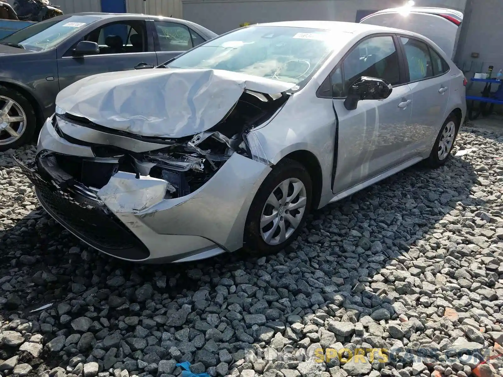 2 Photograph of a damaged car 5YFEPRAE3LP138643 TOYOTA COROLLA 2020