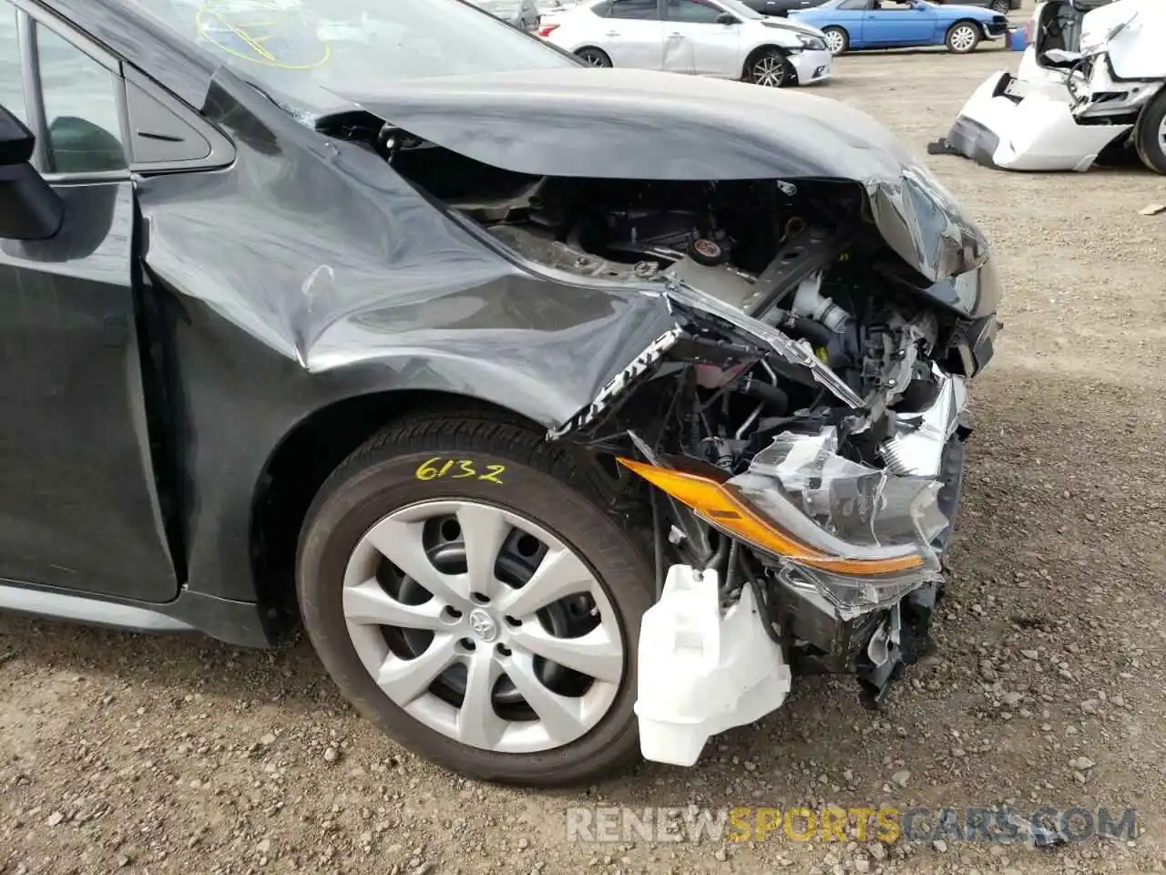 9 Photograph of a damaged car 5YFEPRAE3LP138867 TOYOTA COROLLA 2020