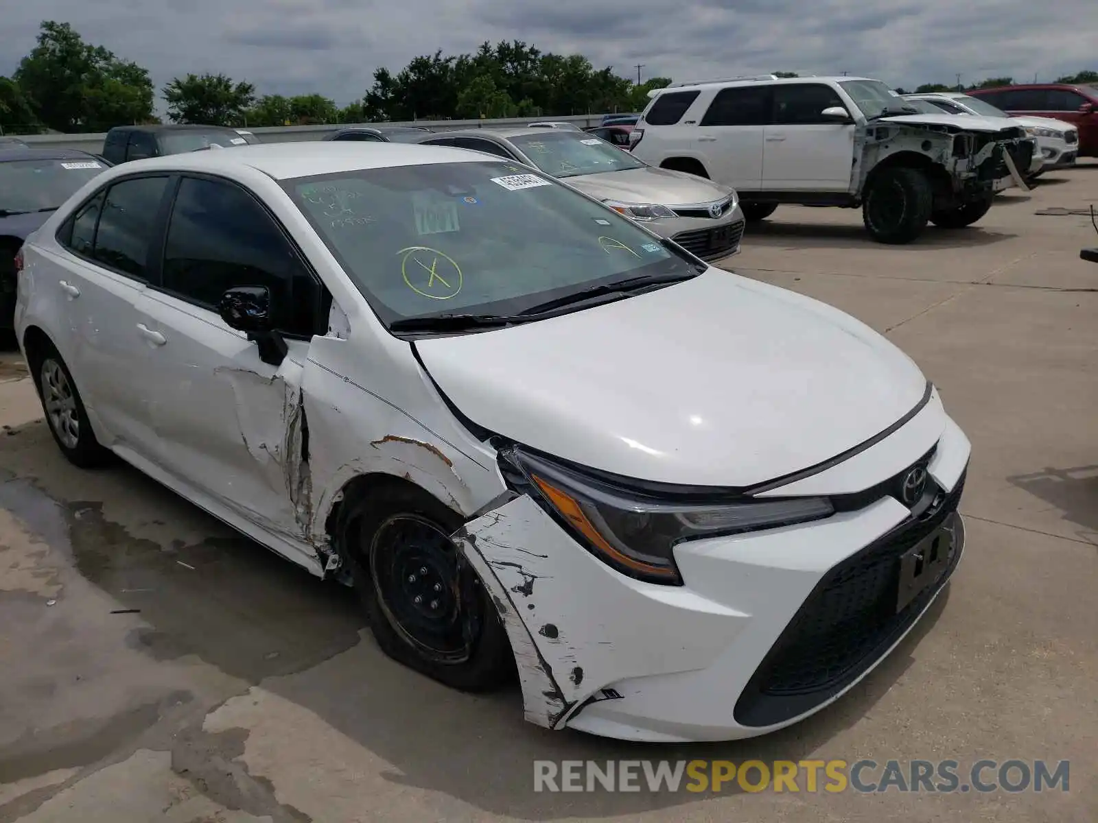 1 Photograph of a damaged car 5YFEPRAE3LP139002 TOYOTA COROLLA 2020