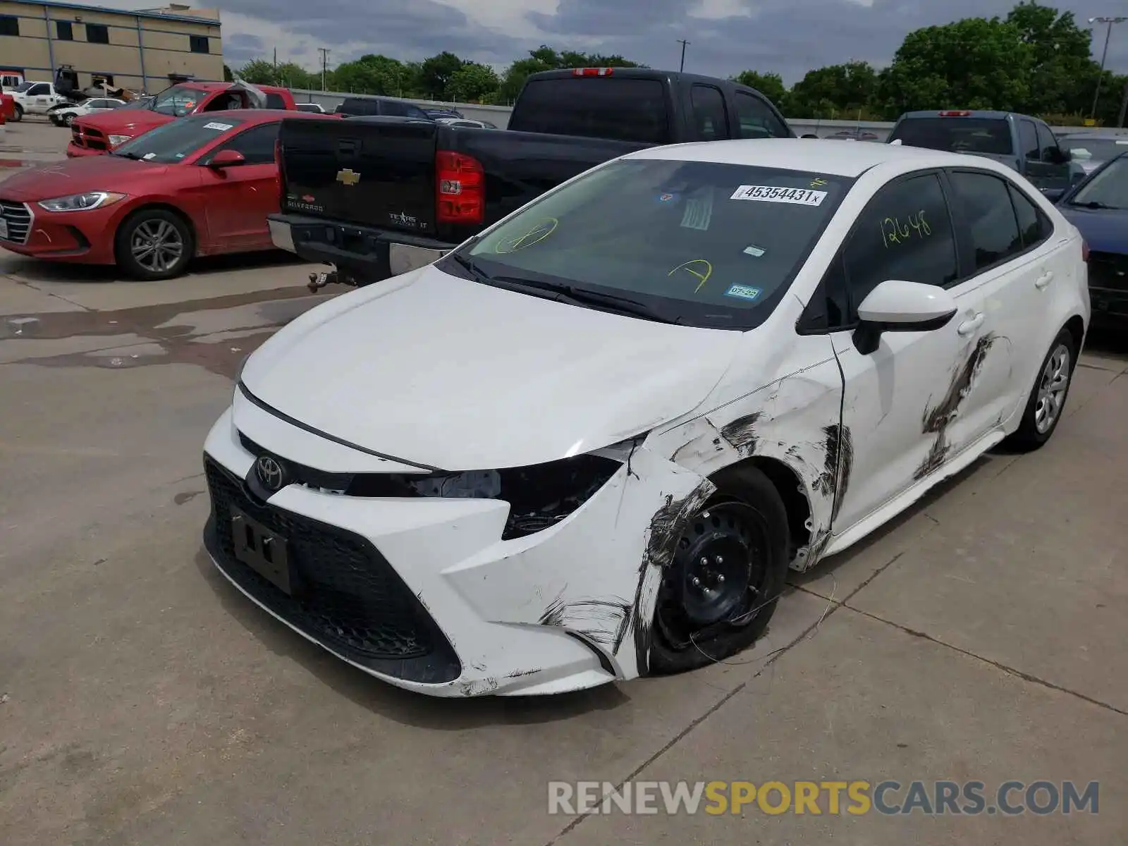 2 Photograph of a damaged car 5YFEPRAE3LP139002 TOYOTA COROLLA 2020