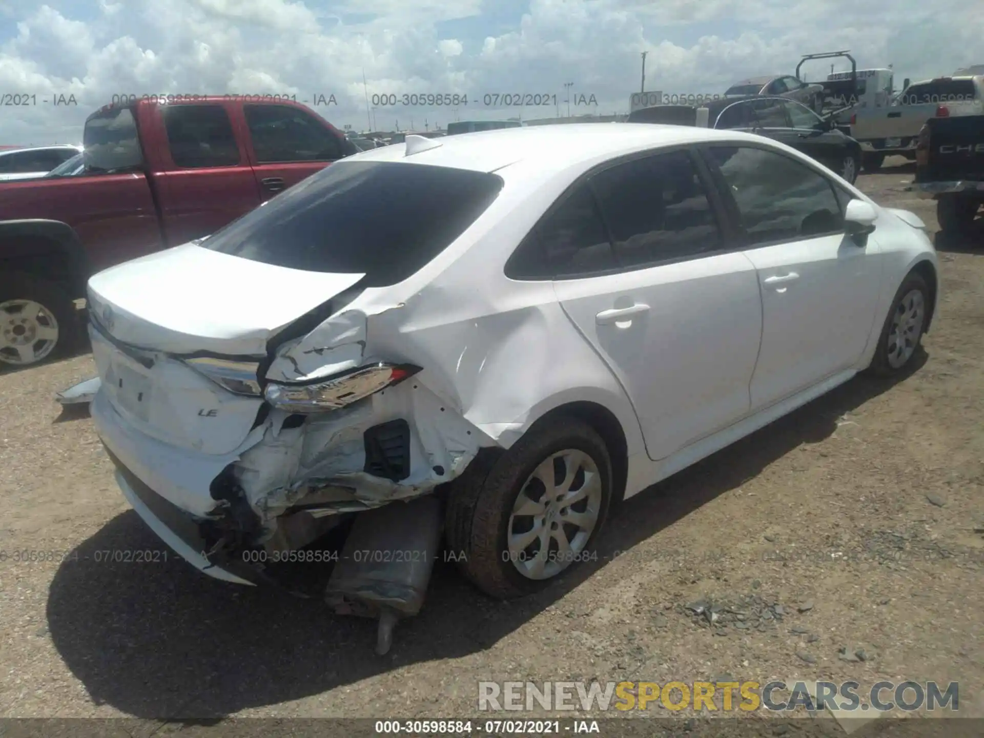 4 Photograph of a damaged car 5YFEPRAE3LP141915 TOYOTA COROLLA 2020