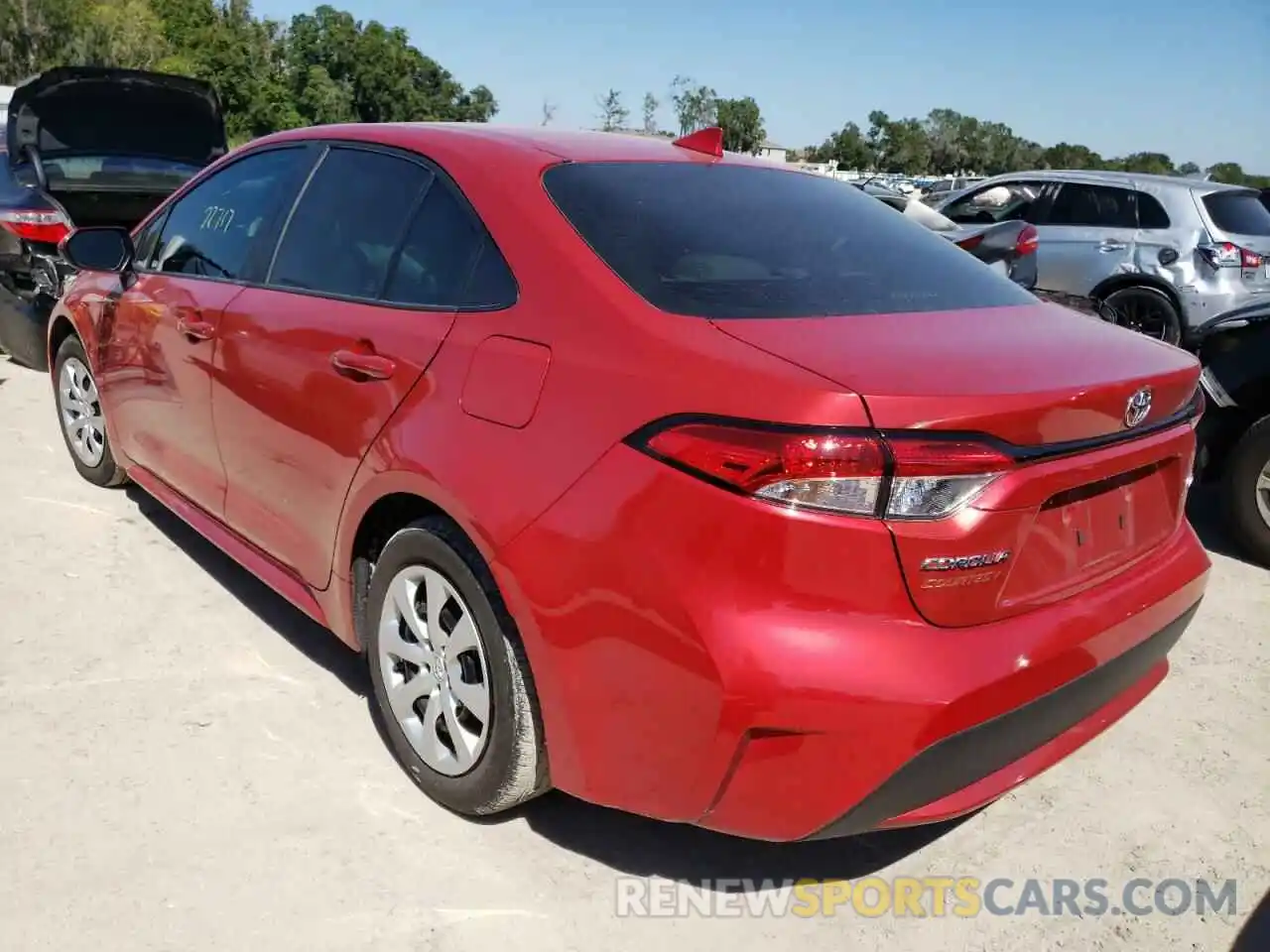 3 Photograph of a damaged car 5YFEPRAE3LP142949 TOYOTA COROLLA 2020