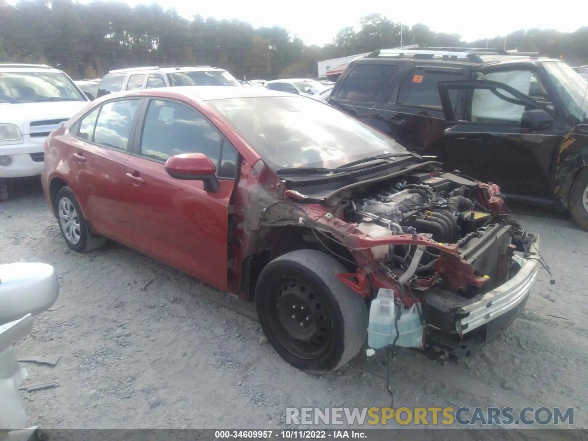 1 Photograph of a damaged car 5YFEPRAE3LP143261 TOYOTA COROLLA 2020