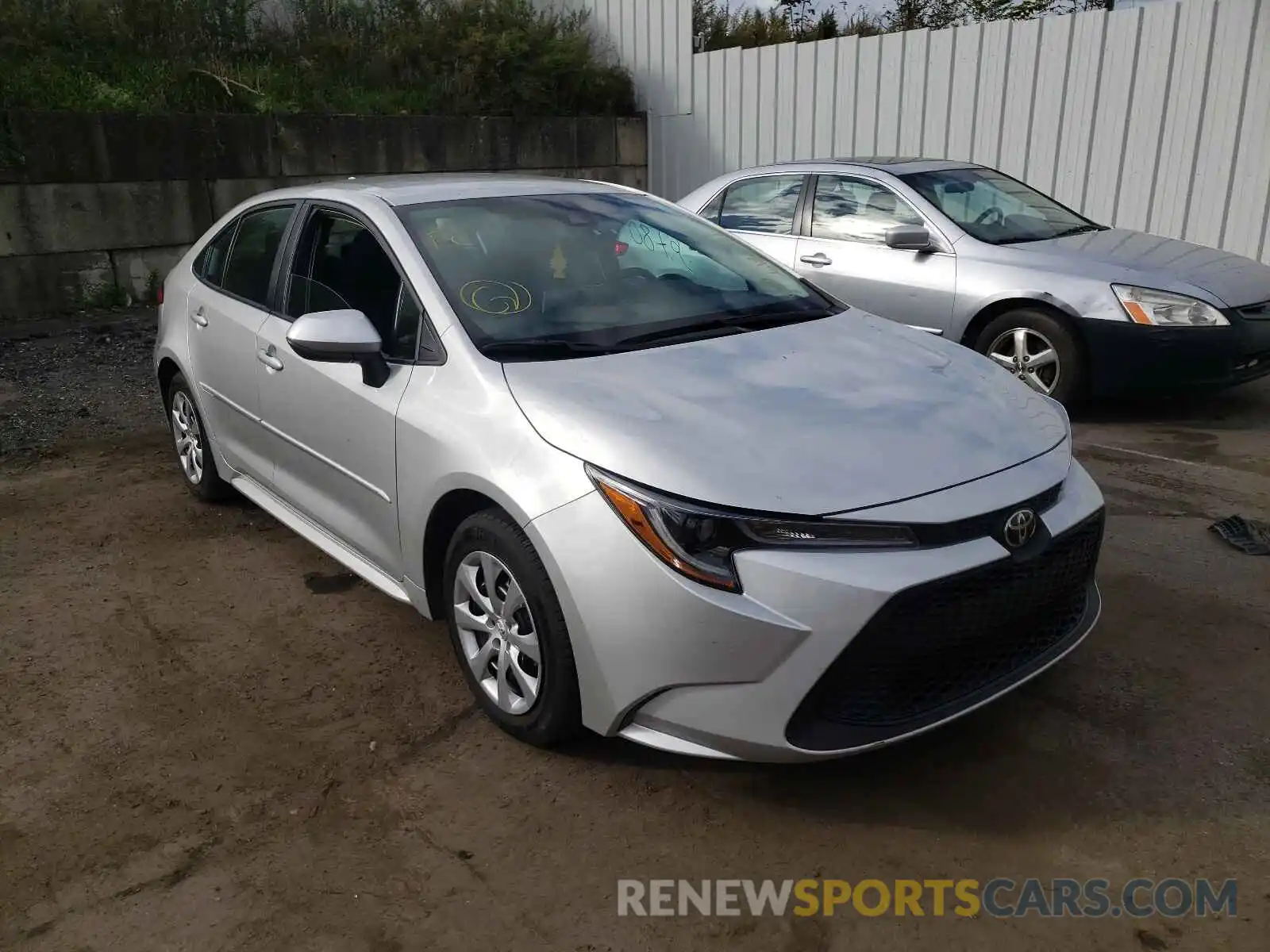 1 Photograph of a damaged car 5YFEPRAE3LP144622 TOYOTA COROLLA 2020