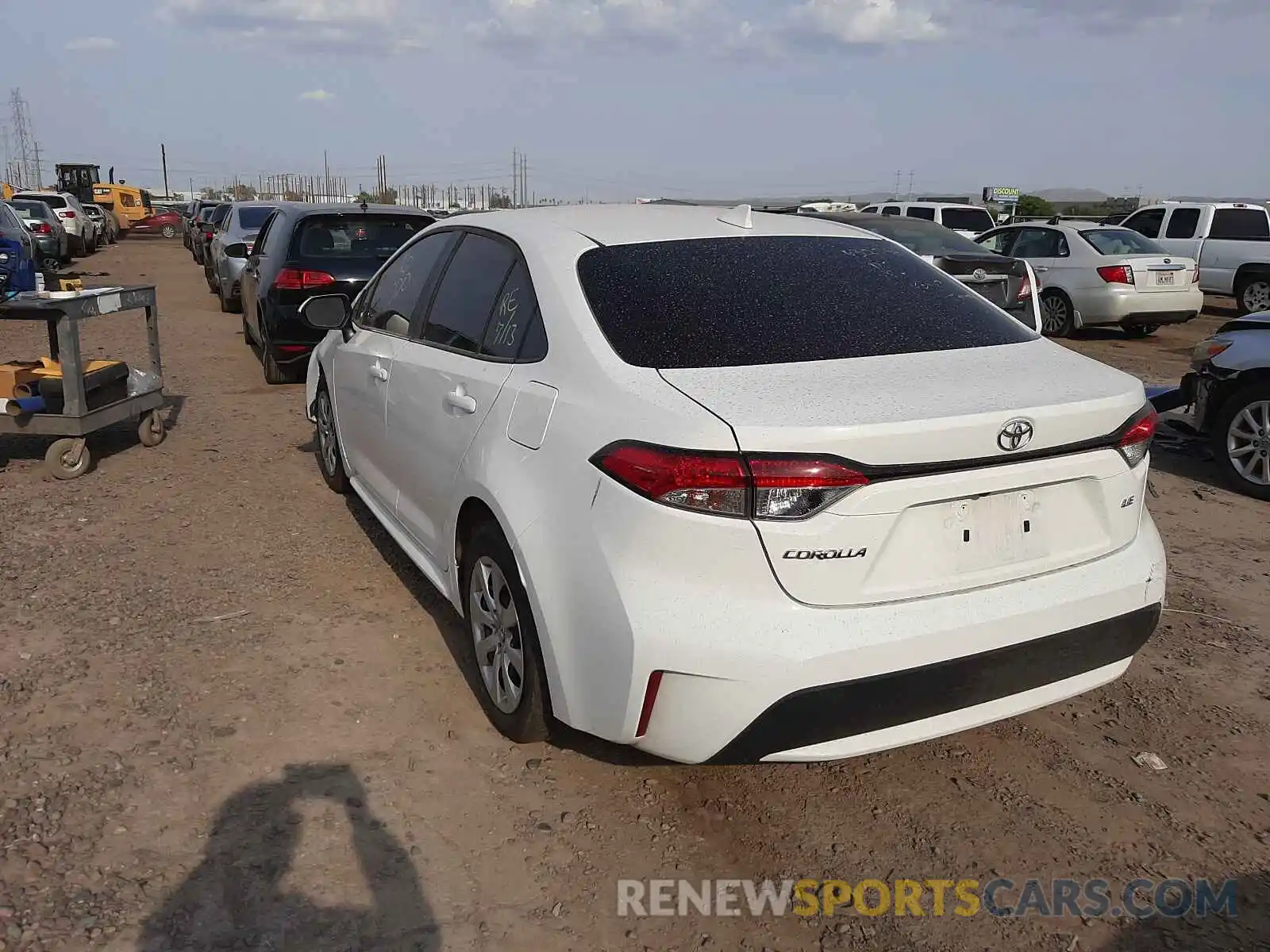 3 Photograph of a damaged car 5YFEPRAE3LP144636 TOYOTA COROLLA 2020