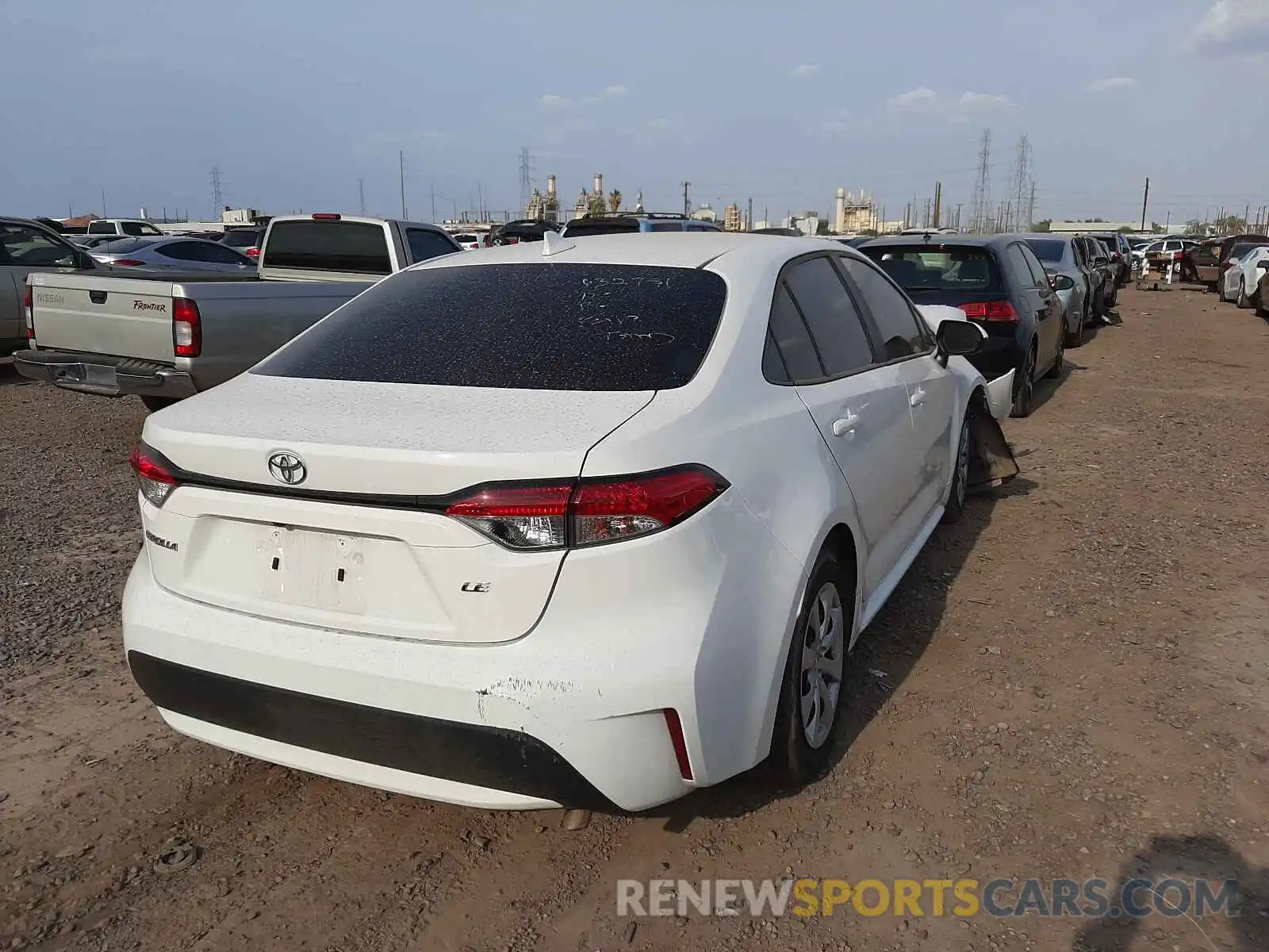 4 Photograph of a damaged car 5YFEPRAE3LP144636 TOYOTA COROLLA 2020