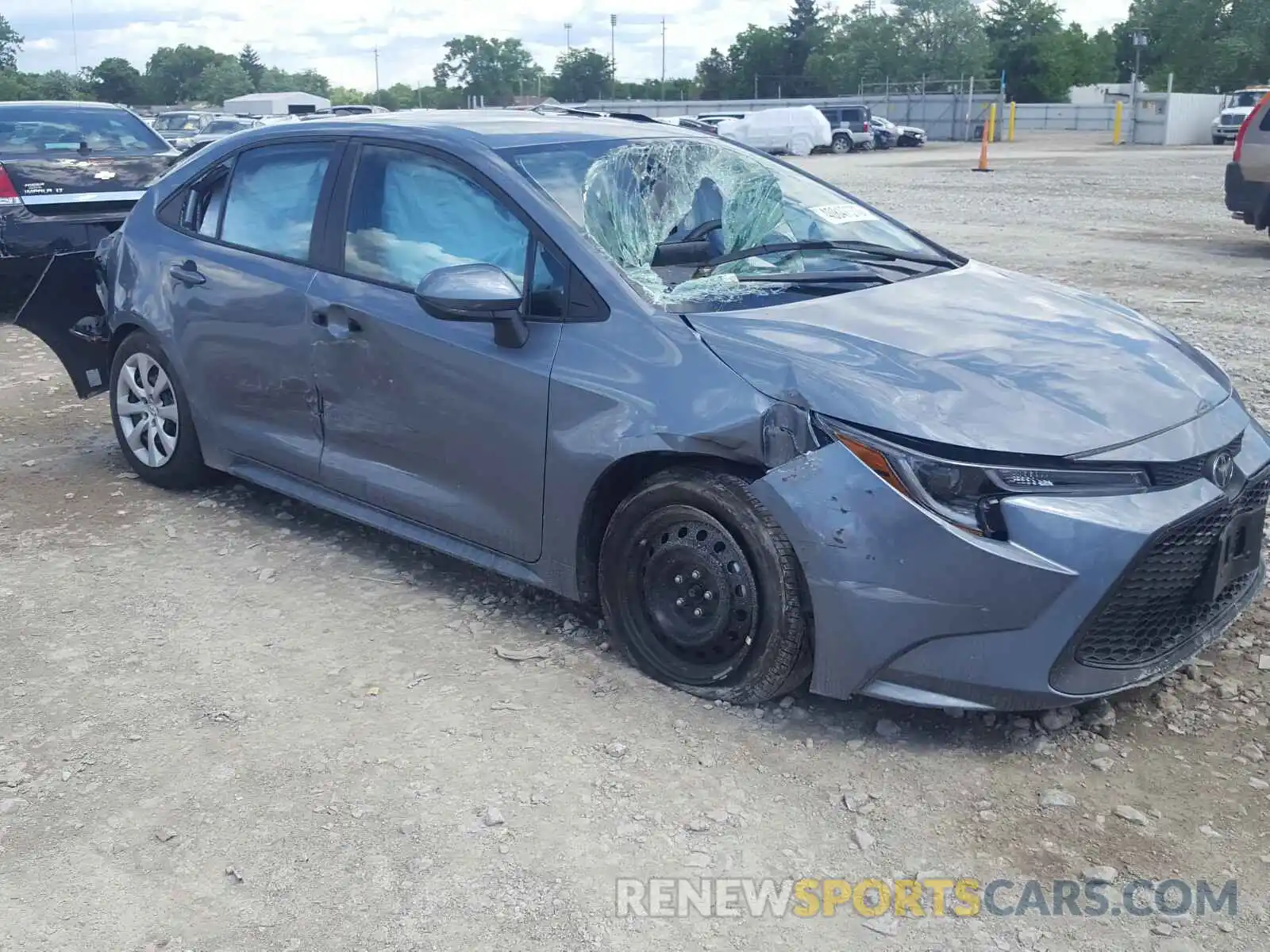 1 Photograph of a damaged car 5YFEPRAE4LP005969 TOYOTA COROLLA 2020