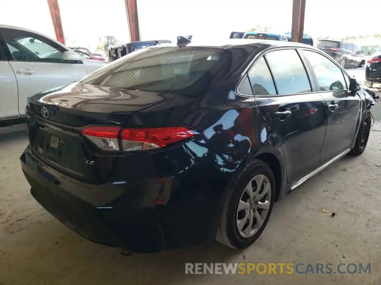 4 Photograph of a damaged car 5YFEPRAE4LP006619 TOYOTA COROLLA 2020