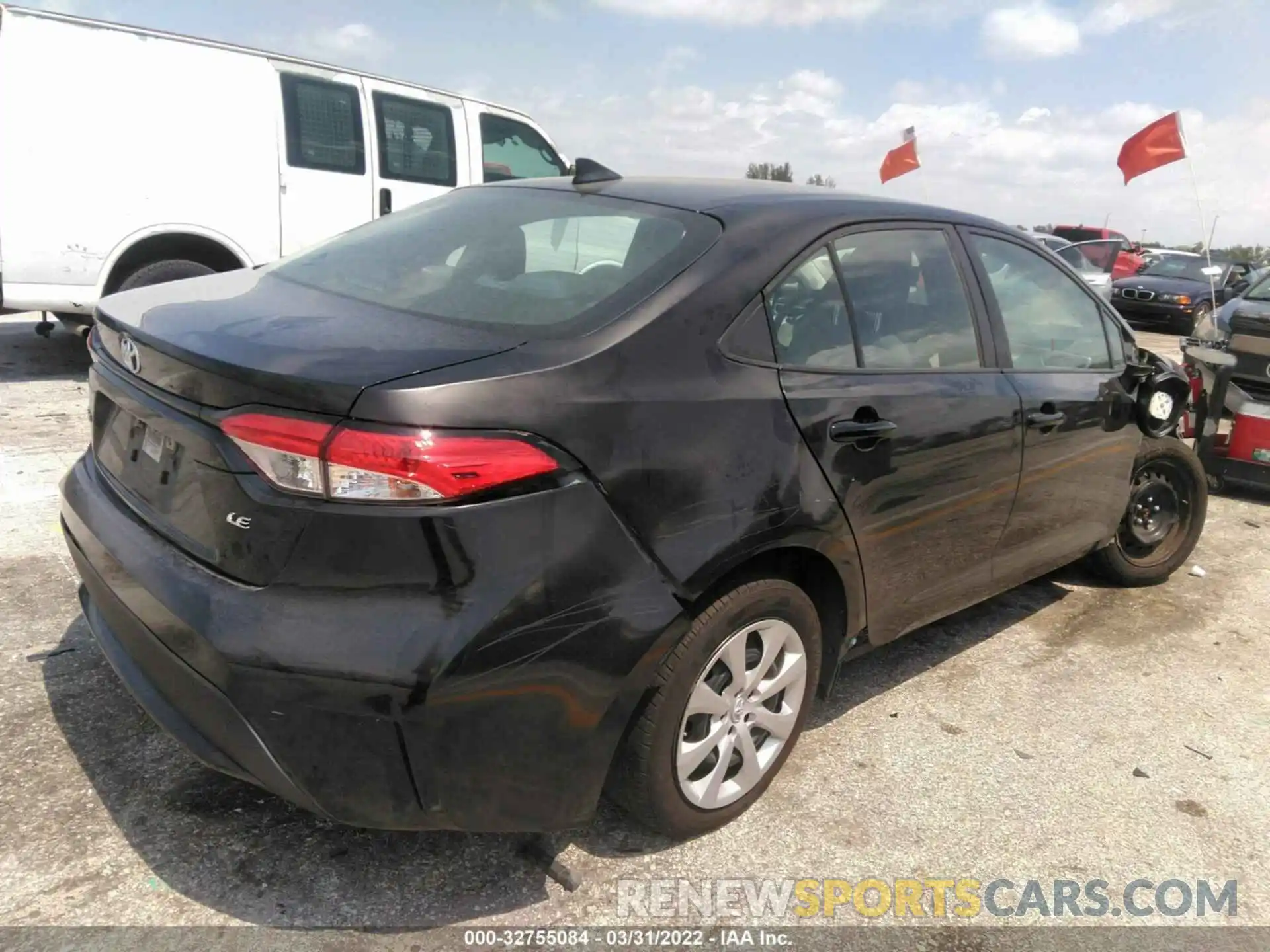 4 Photograph of a damaged car 5YFEPRAE4LP006653 TOYOTA COROLLA 2020