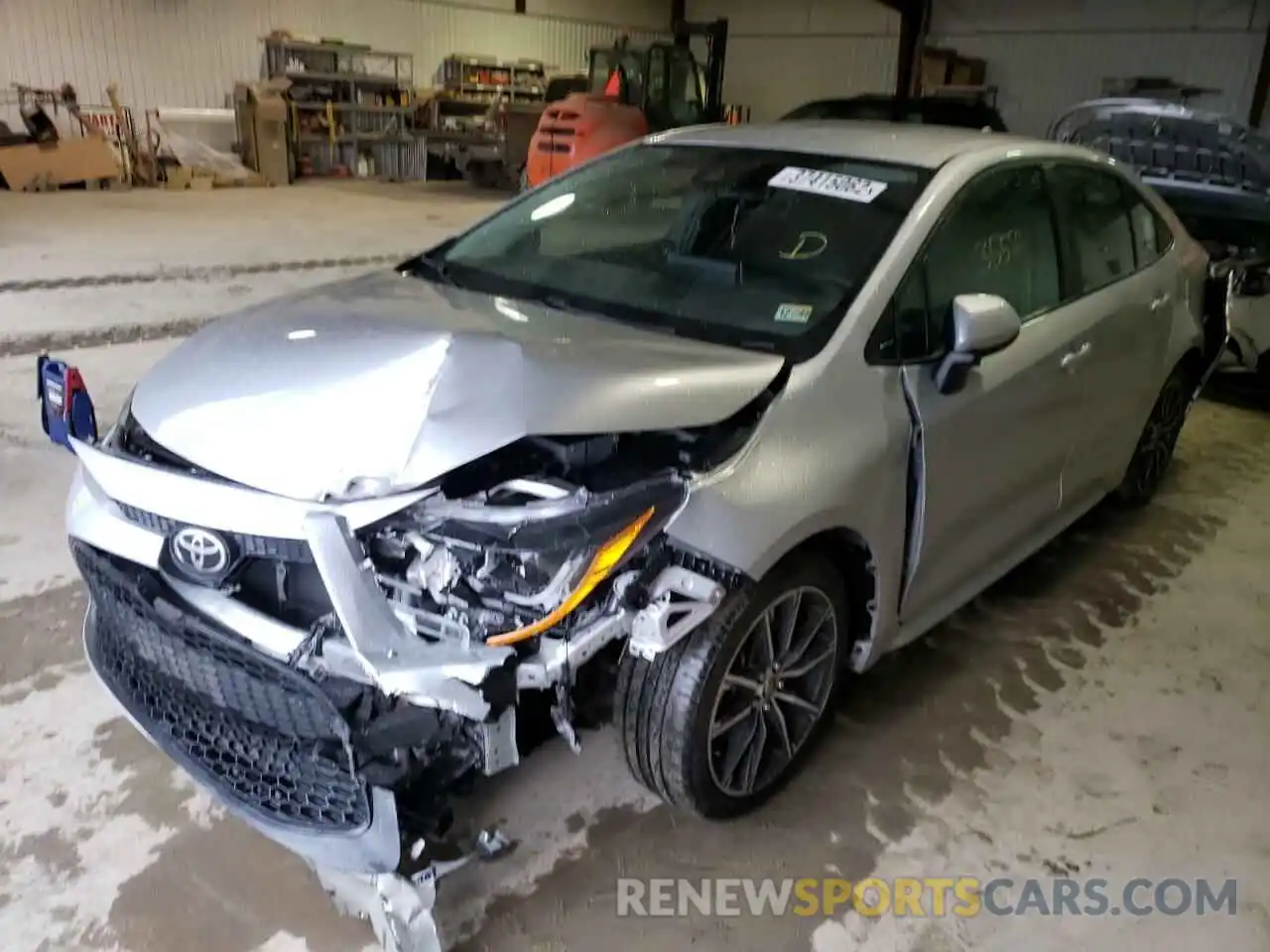 2 Photograph of a damaged car 5YFEPRAE4LP008712 TOYOTA COROLLA 2020