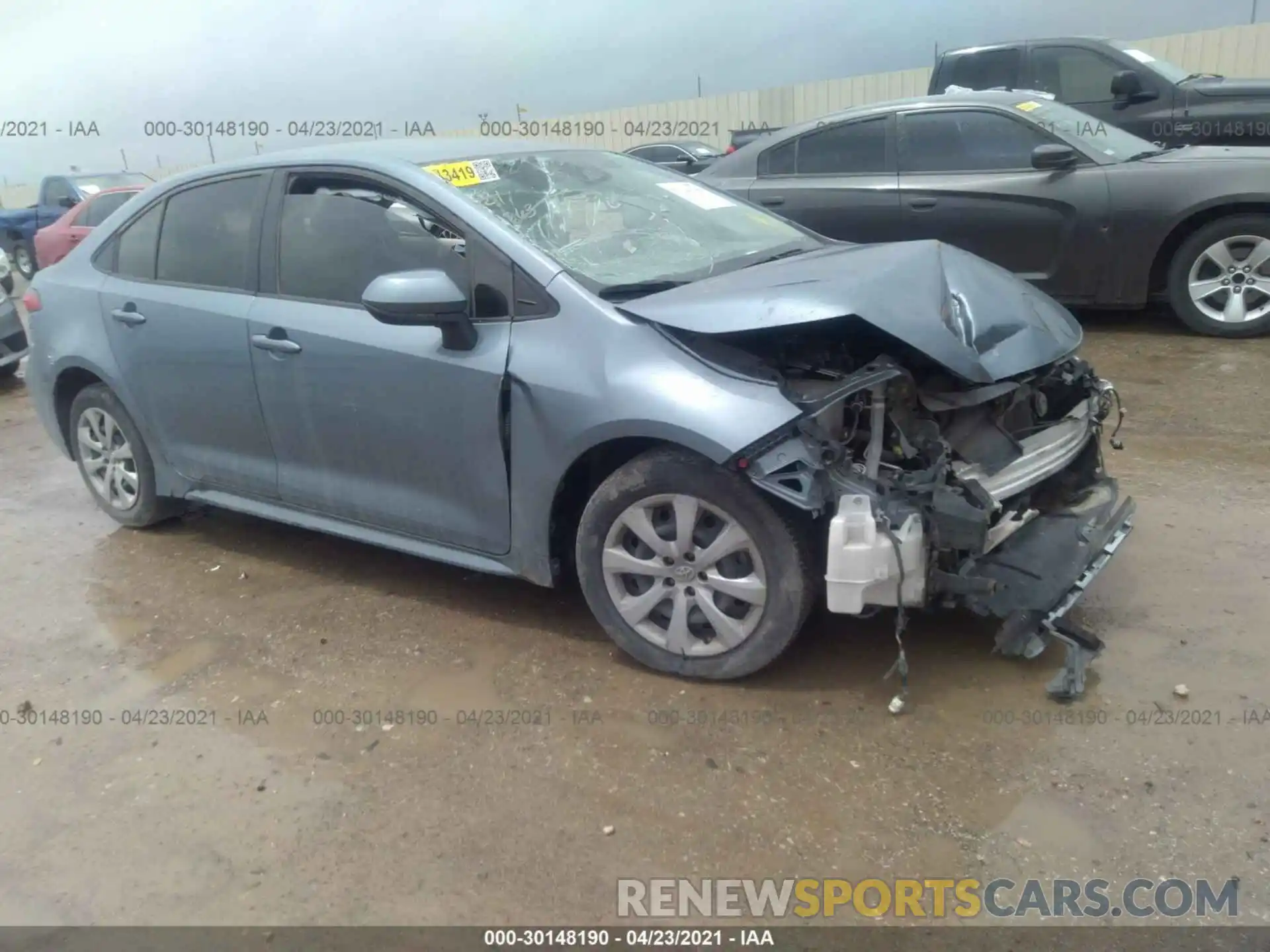 1 Photograph of a damaged car 5YFEPRAE4LP011206 TOYOTA COROLLA 2020