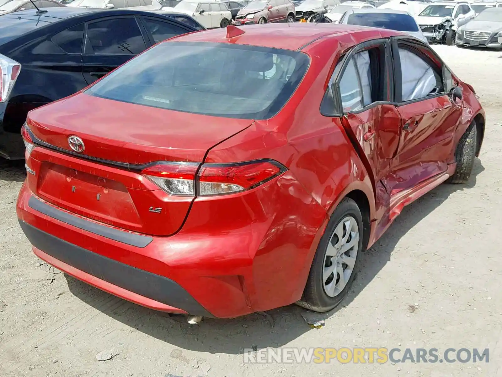 4 Photograph of a damaged car 5YFEPRAE4LP014056 TOYOTA COROLLA 2020