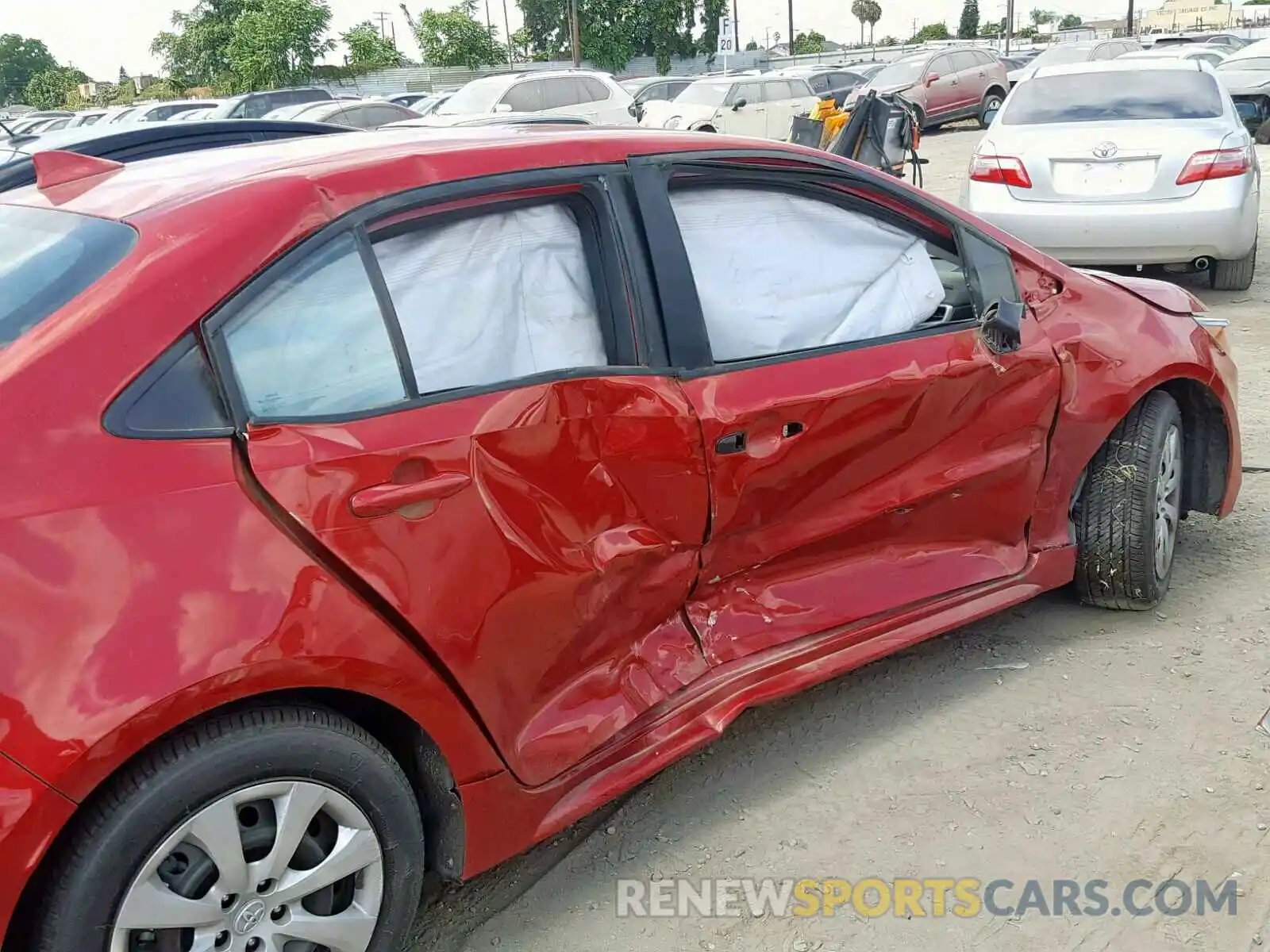 9 Photograph of a damaged car 5YFEPRAE4LP014056 TOYOTA COROLLA 2020