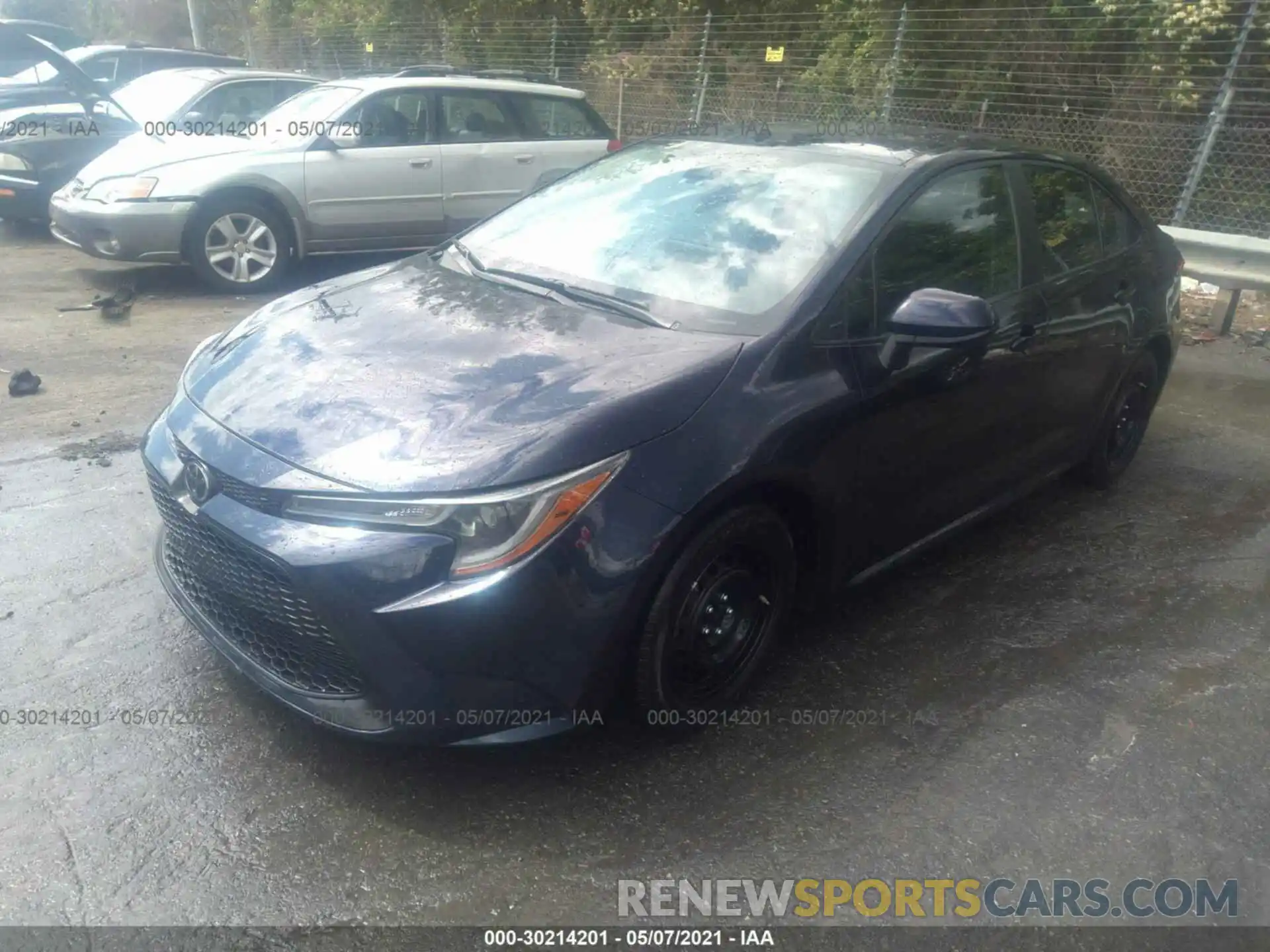 2 Photograph of a damaged car 5YFEPRAE4LP015370 TOYOTA COROLLA 2020