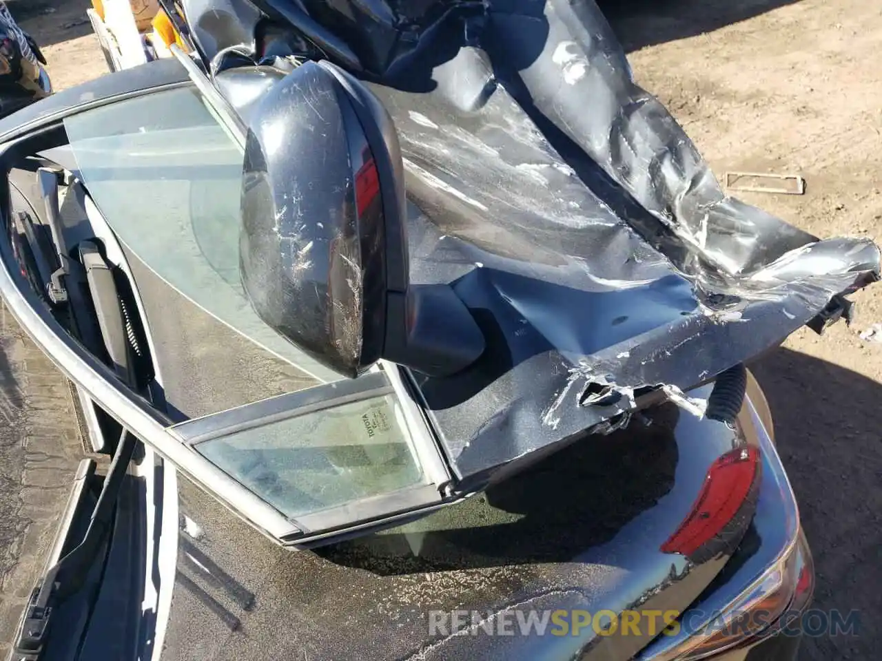 12 Photograph of a damaged car 5YFEPRAE4LP016101 TOYOTA COROLLA 2020