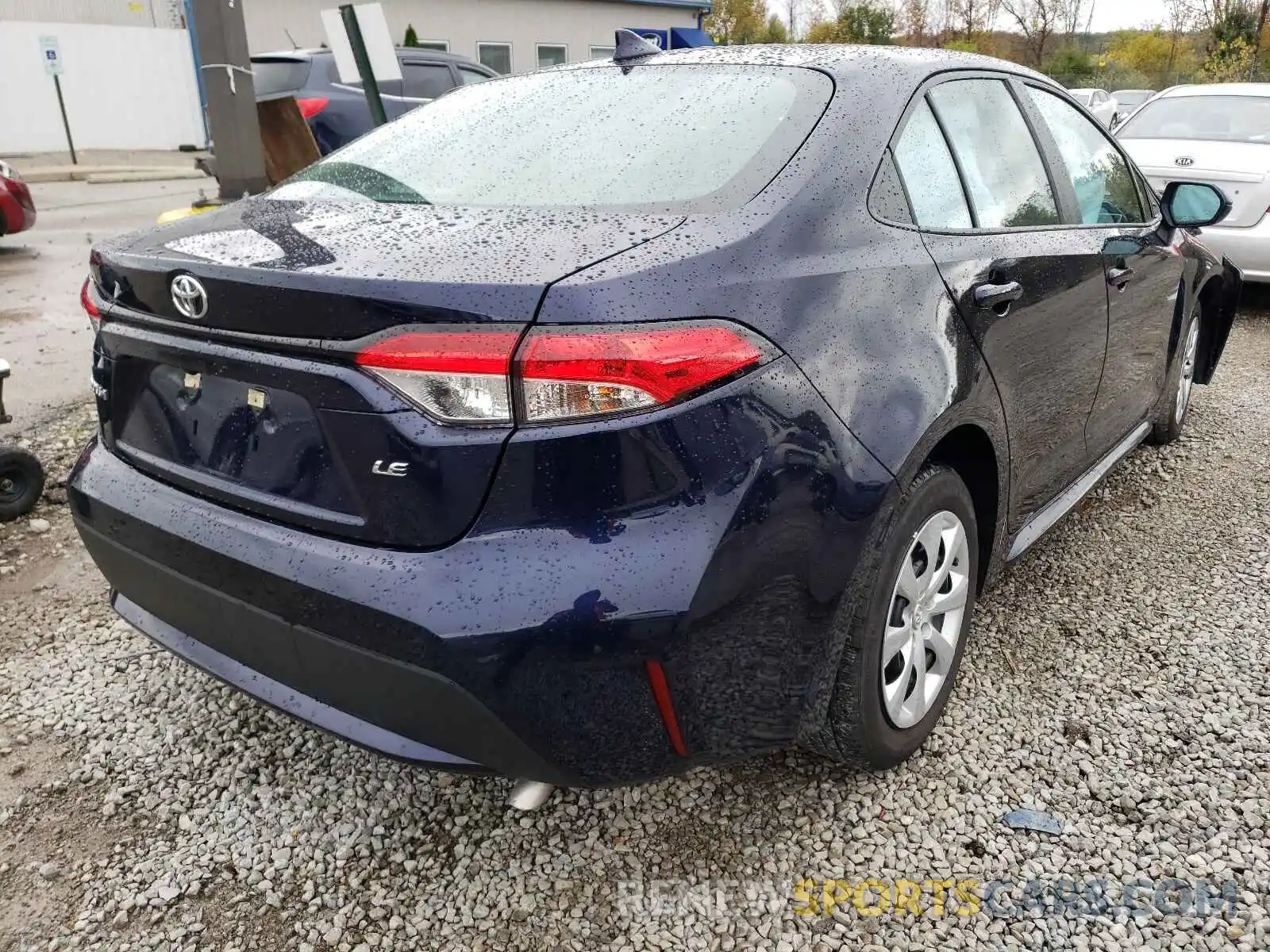 4 Photograph of a damaged car 5YFEPRAE4LP019077 TOYOTA COROLLA 2020