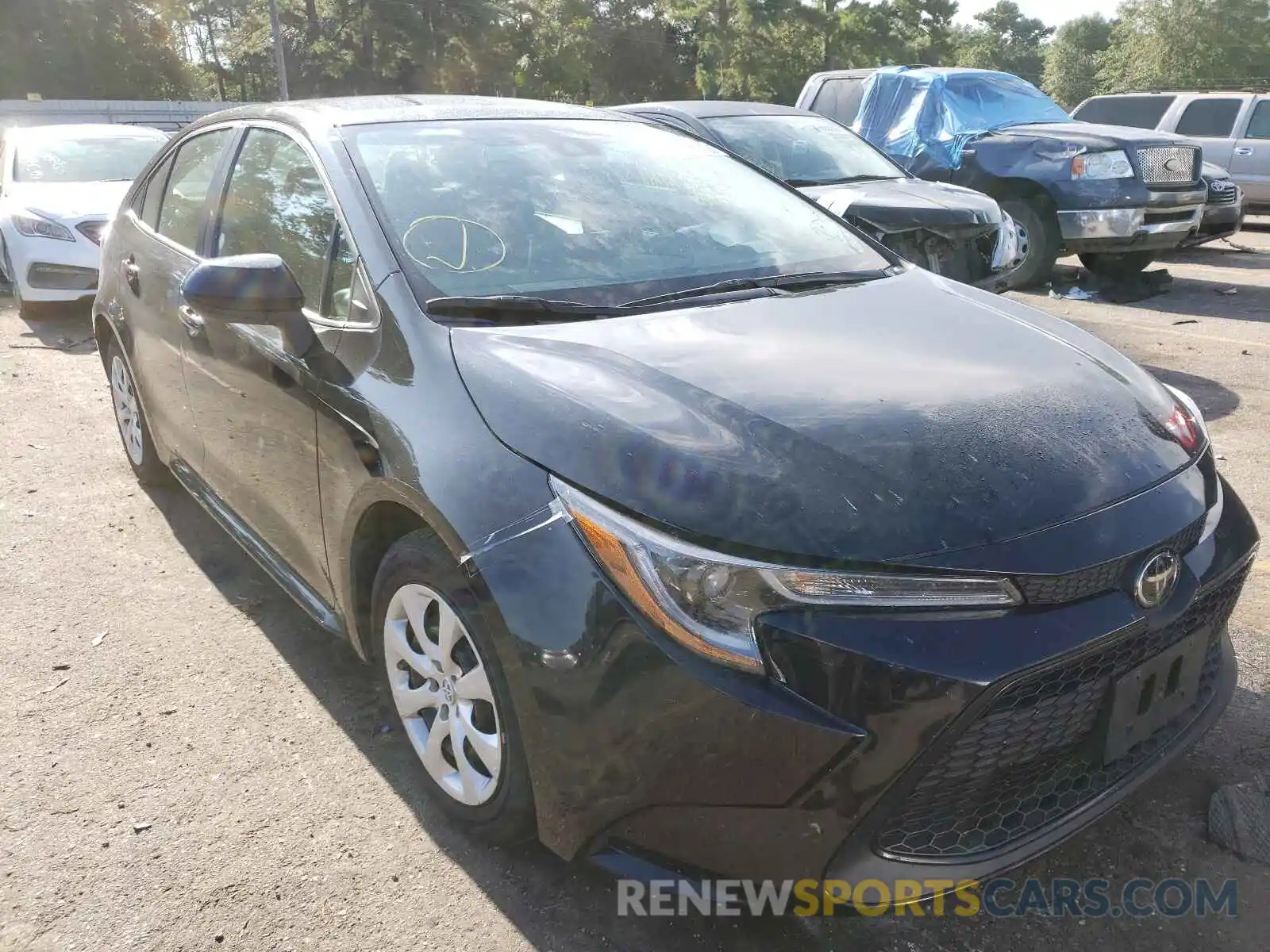 1 Photograph of a damaged car 5YFEPRAE4LP019466 TOYOTA COROLLA 2020