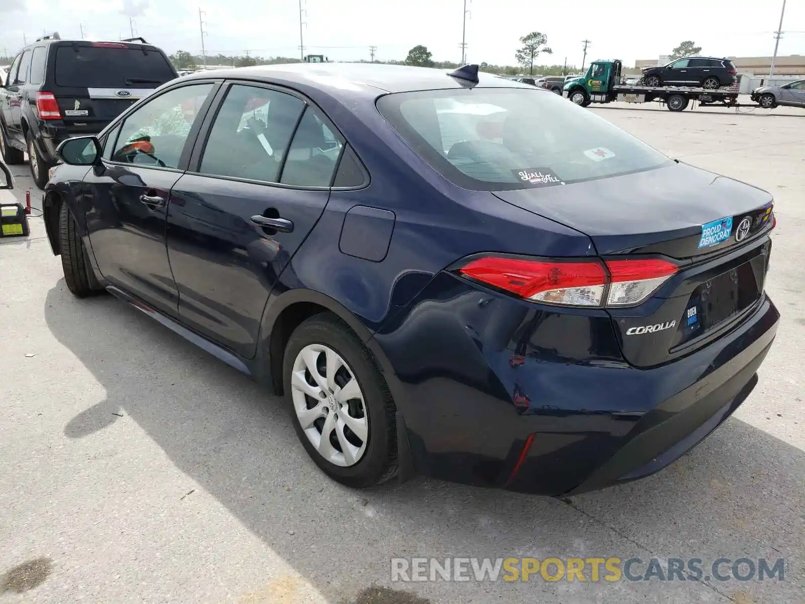 3 Photograph of a damaged car 5YFEPRAE4LP020133 TOYOTA COROLLA 2020