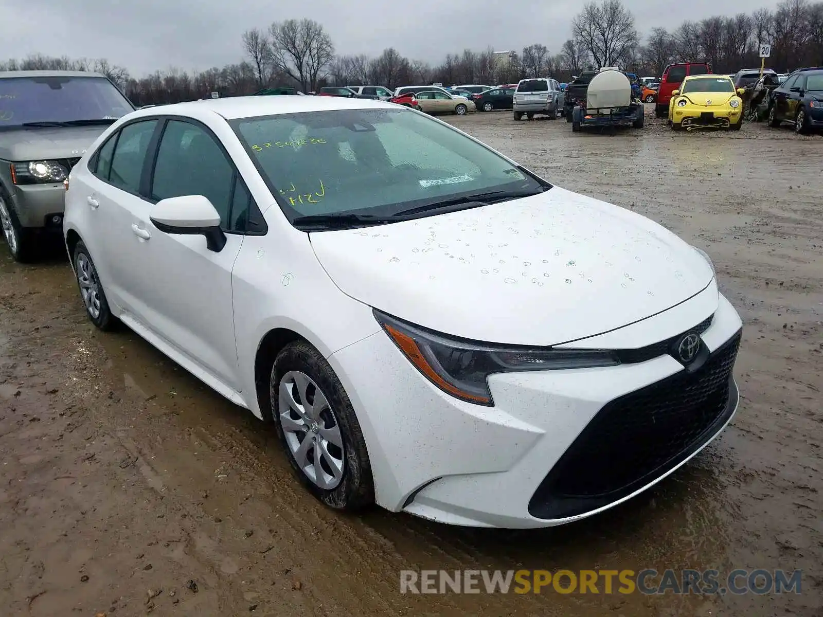 1 Photograph of a damaged car 5YFEPRAE4LP021153 TOYOTA COROLLA 2020