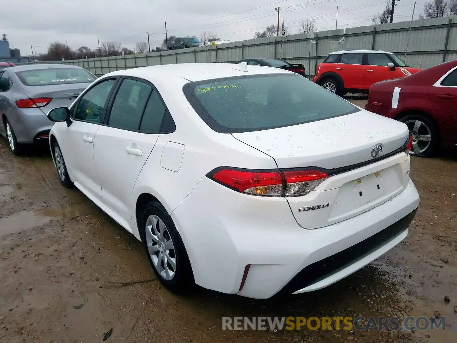 3 Photograph of a damaged car 5YFEPRAE4LP021153 TOYOTA COROLLA 2020