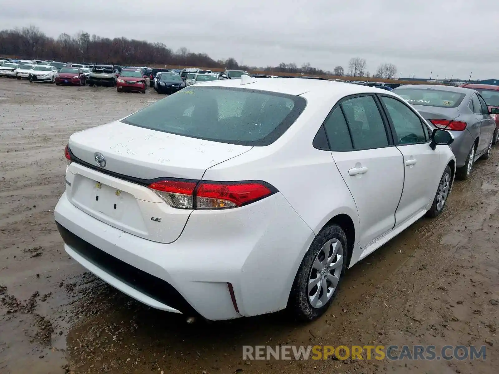 4 Photograph of a damaged car 5YFEPRAE4LP021153 TOYOTA COROLLA 2020