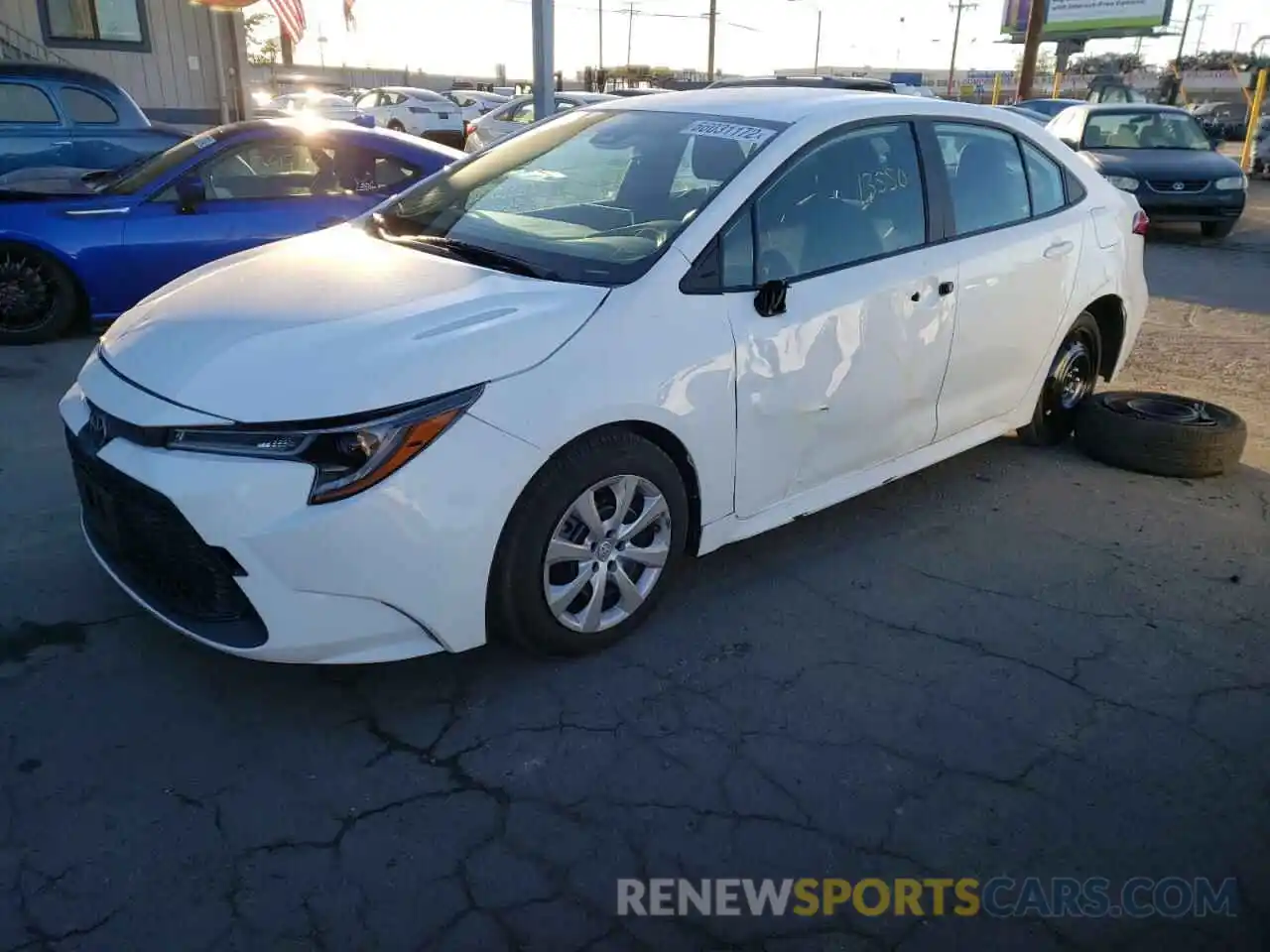 2 Photograph of a damaged car 5YFEPRAE4LP021492 TOYOTA COROLLA 2020