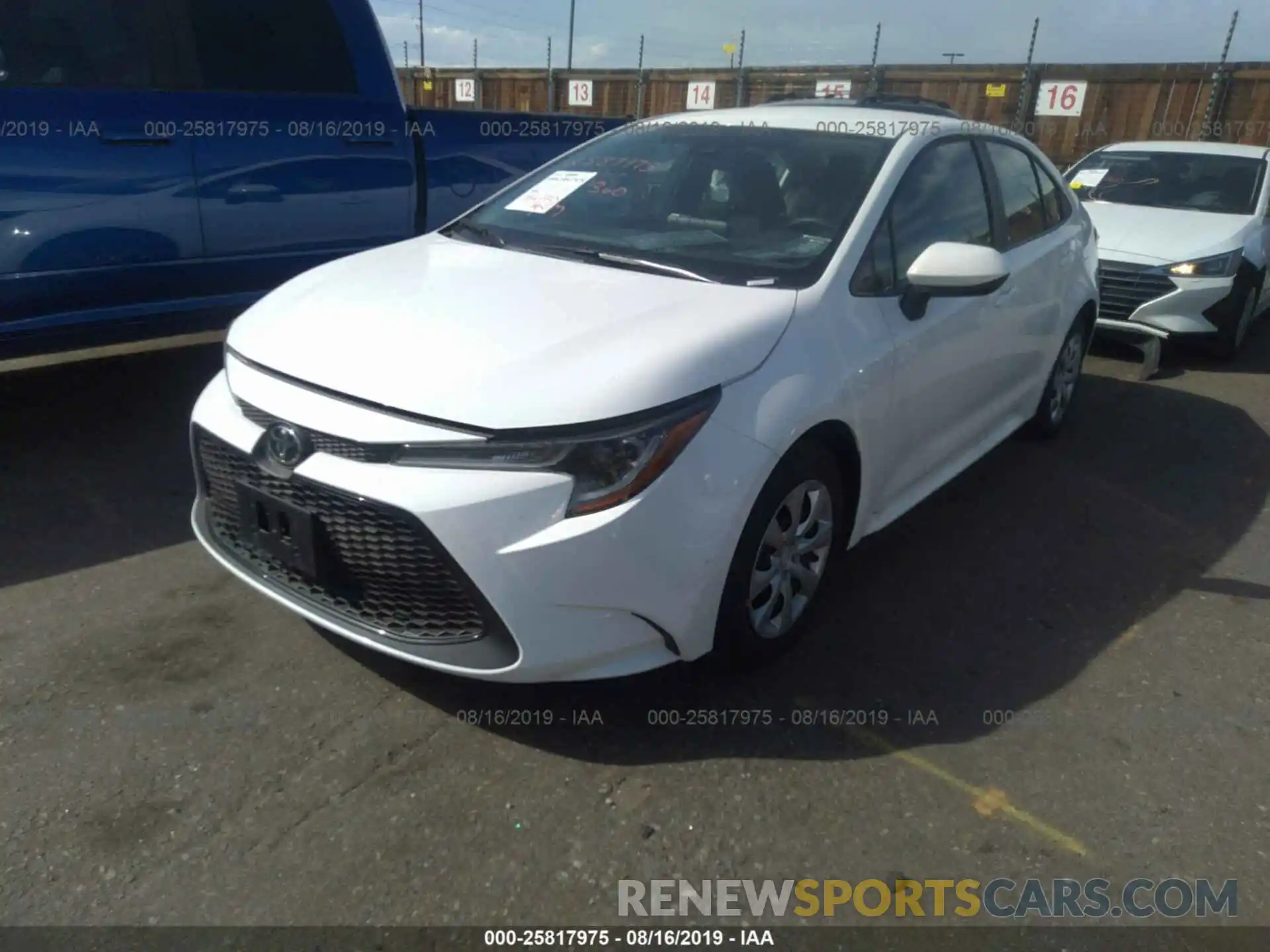 2 Photograph of a damaged car 5YFEPRAE4LP021959 TOYOTA COROLLA 2020