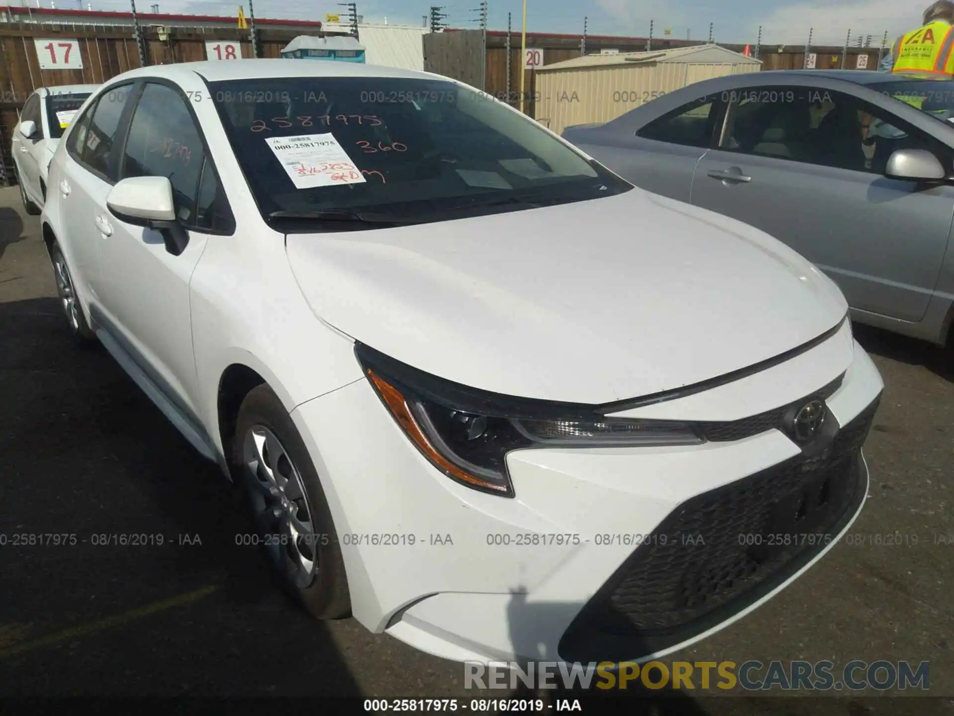 6 Photograph of a damaged car 5YFEPRAE4LP021959 TOYOTA COROLLA 2020