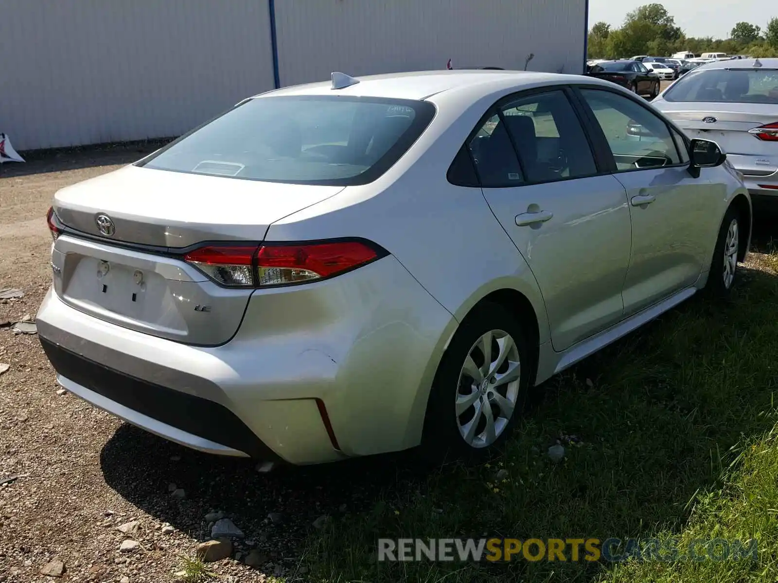 4 Photograph of a damaged car 5YFEPRAE4LP022156 TOYOTA COROLLA 2020